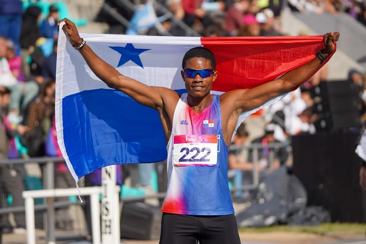 Chamar Chambers volvió a reinar en los 800 metros suramericanos