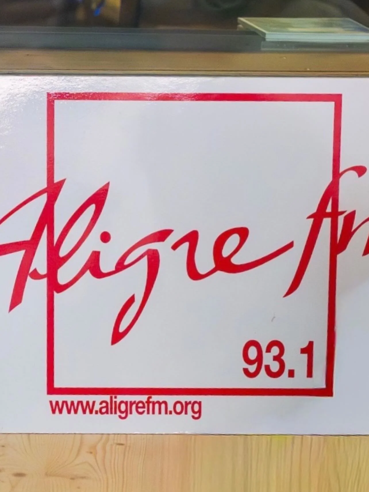 📻✨ BIF sur les ondes ! 🔵🟠

Les 3 et 31 d&eacute;cembre, notre association BIF a eu le plaisir de participer &agrave; l&rsquo;&eacute;mission Les Ar&egrave;nes de l&rsquo;&eacute;cologie sur @aligrefm 

Un grand merci &agrave; toute l&rsquo;&eacute