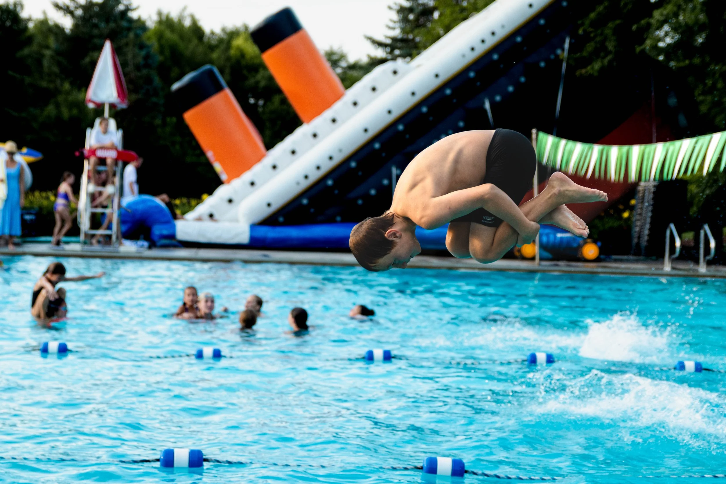Gavin Diving.jpg