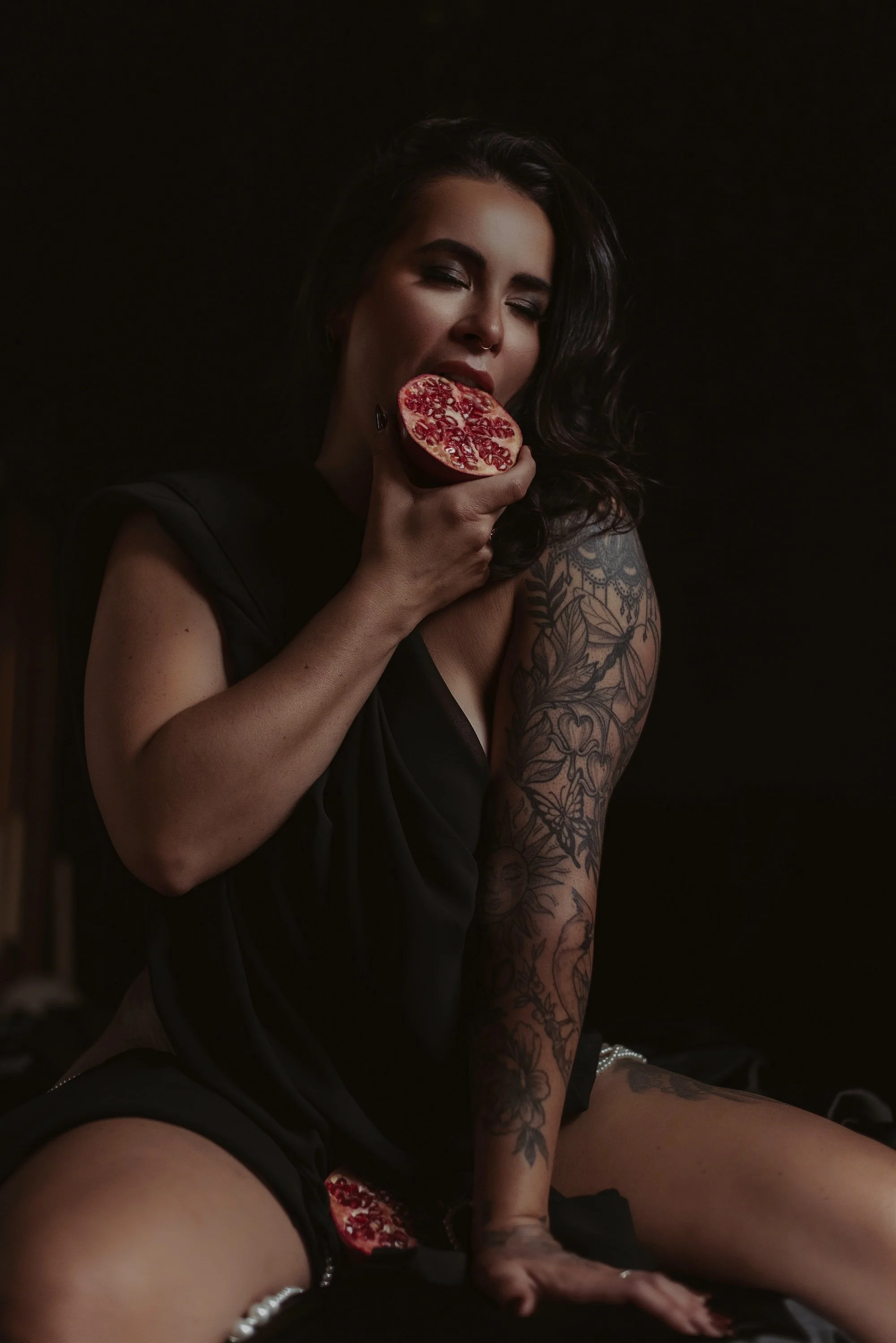 Ria-MacKenzie-Photography-tattoo-boudoir.jpg
