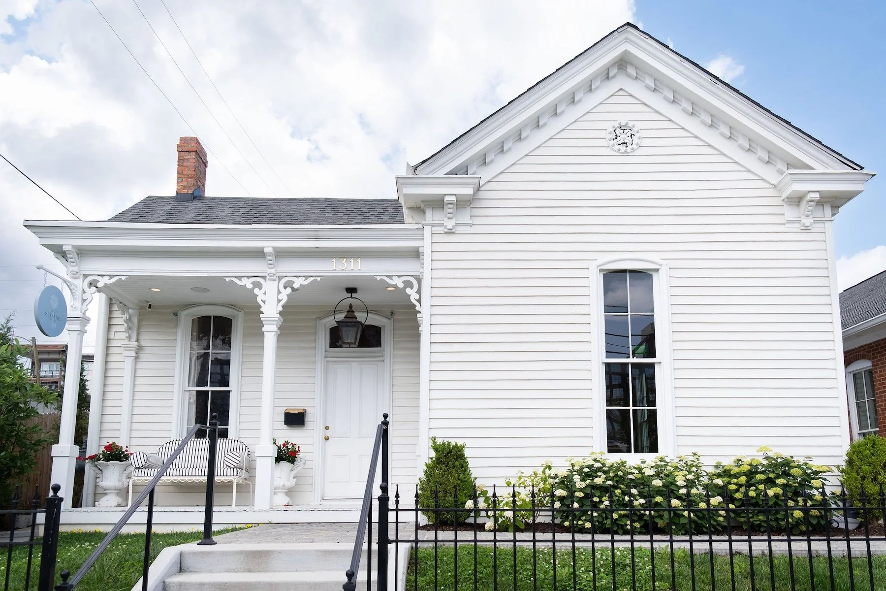 Historic home turned wedding venue.