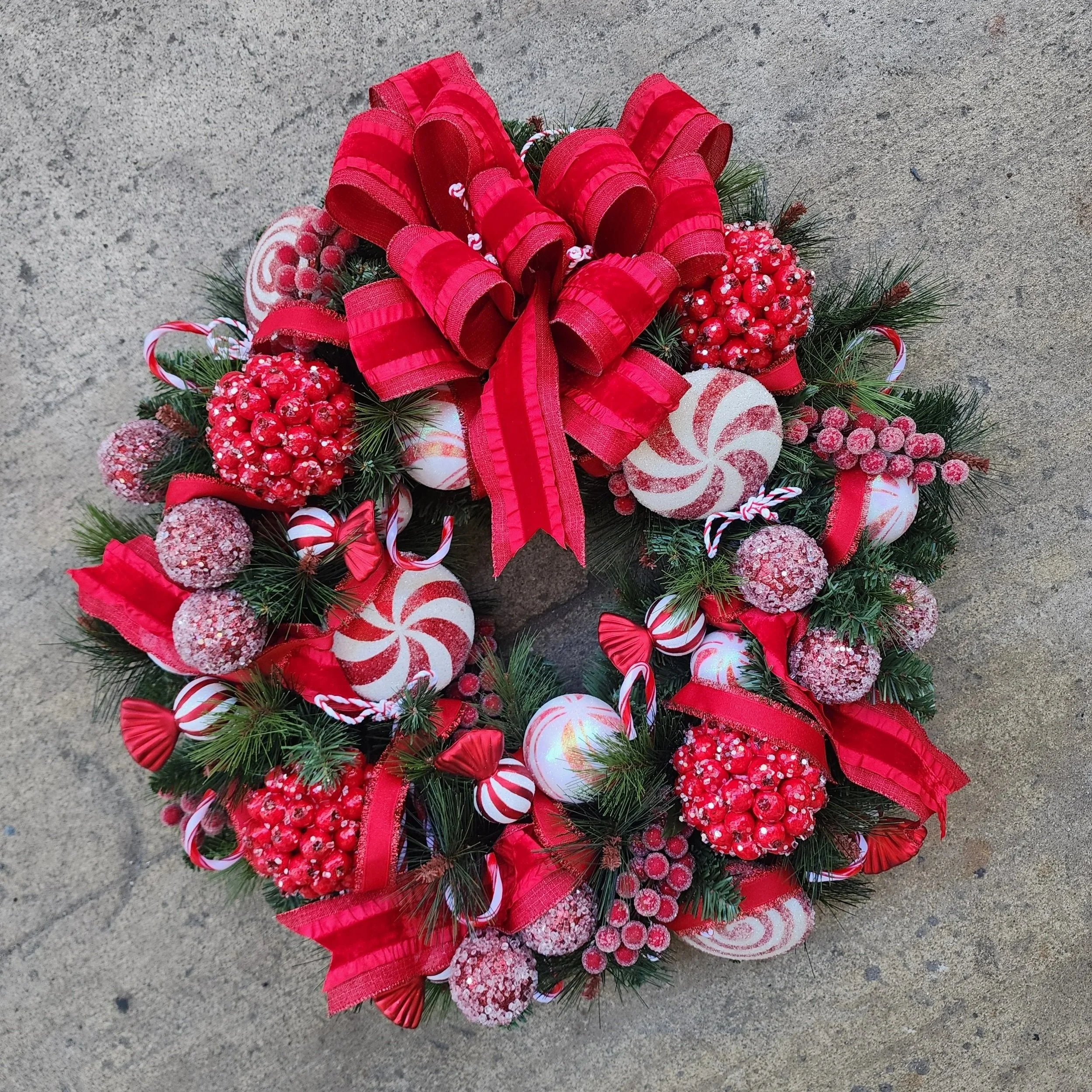 Christmas Wreath, Red and White Wreath, Peppermint Wreath