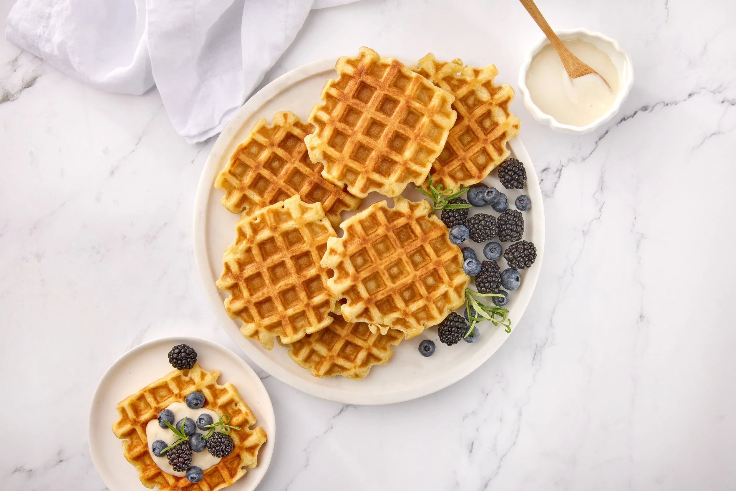 Mari’s Mom’s Waffles with White Sauce