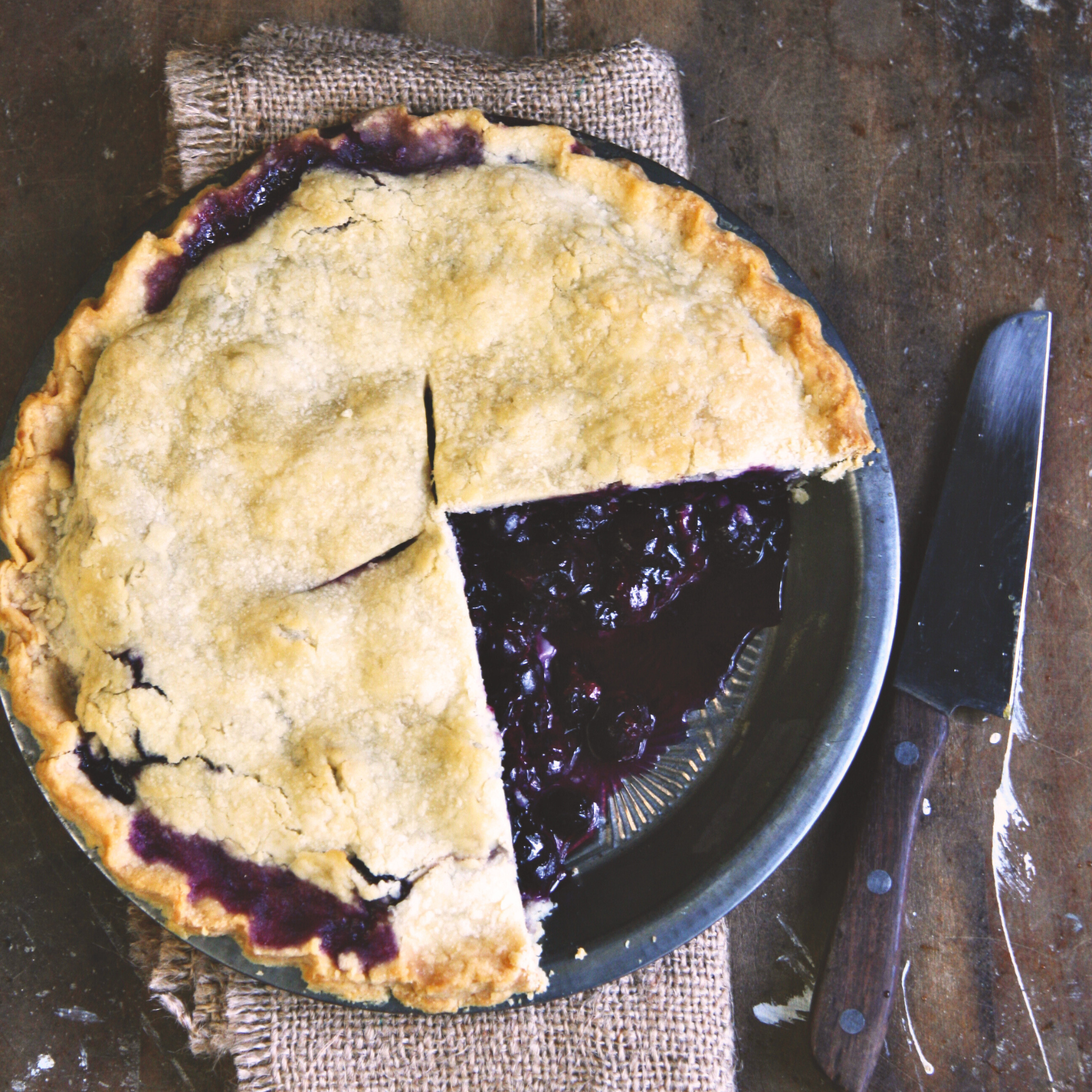 Classic Blueberry Pie