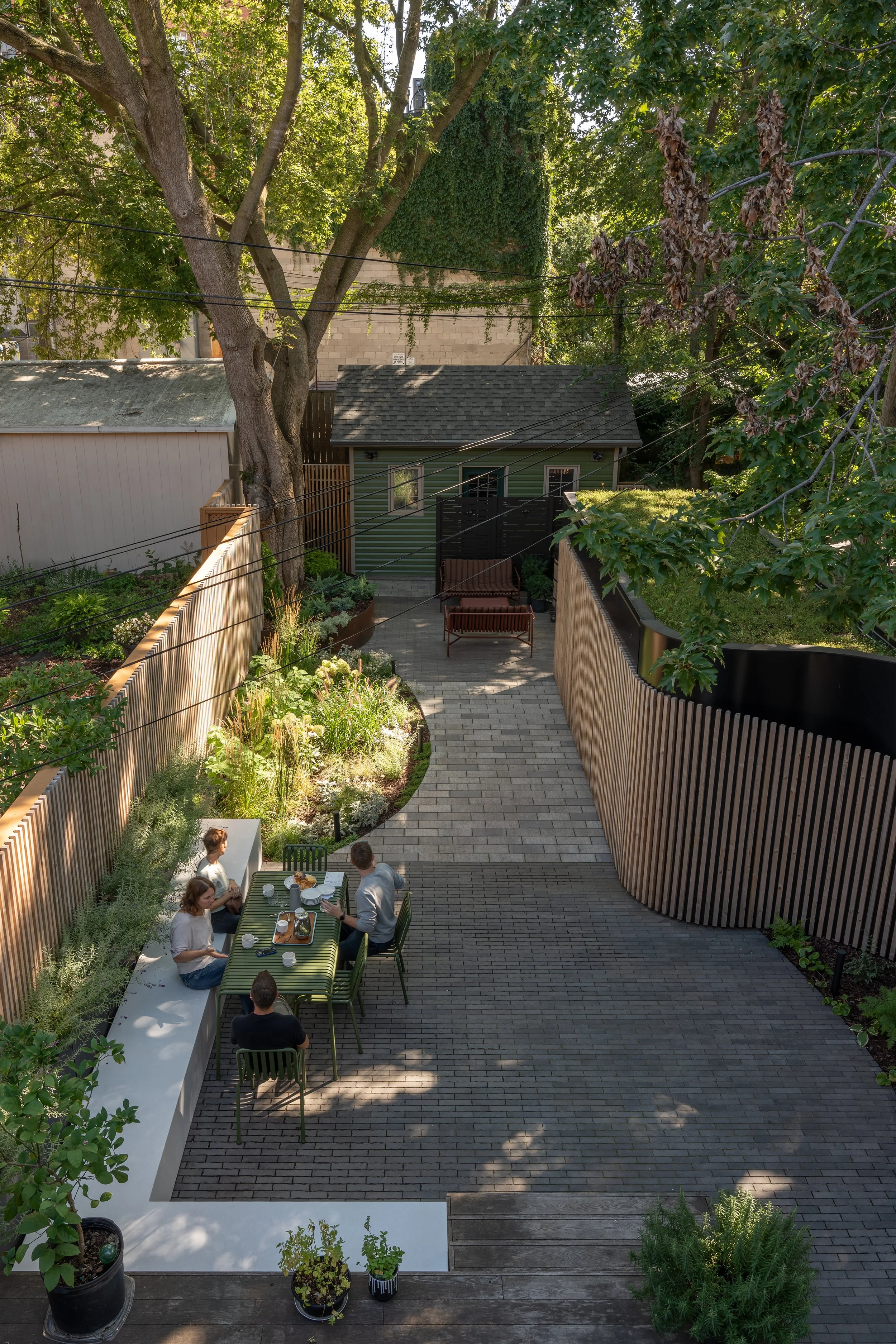 Lisgar Landscaping (6).jpg