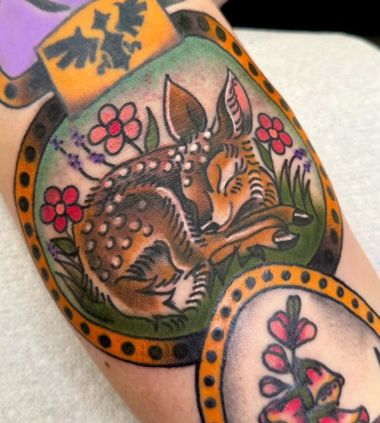 new ditch frame for Ariel! we&rsquo;ve been working hard chipping away at this framework sleeve &mdash; im so excited to get more hours put in on it! thank you for your trust and patience ✨ you and Gabe are a dream to work with! 

I love tattooing la