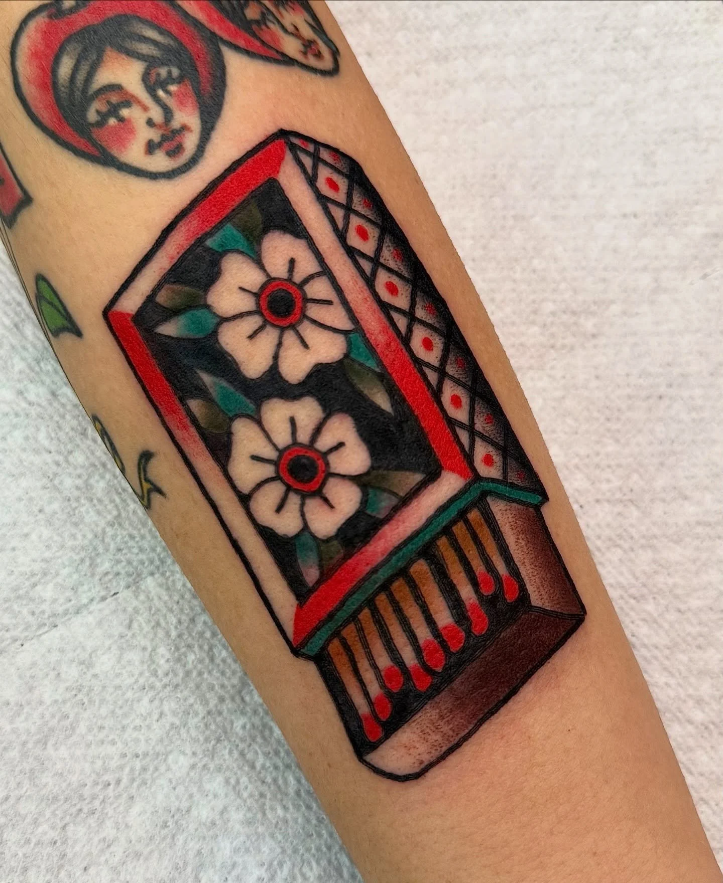 matchbox off of my flash for Elana! thank you so much for making the trip out to snag this one! It was so lovely to meet and tattoo you, I hope you enjoyed the snowy Pittsburgh day hehe ❄️☃️

I&rsquo;m booking January//February! link is in my bio to 