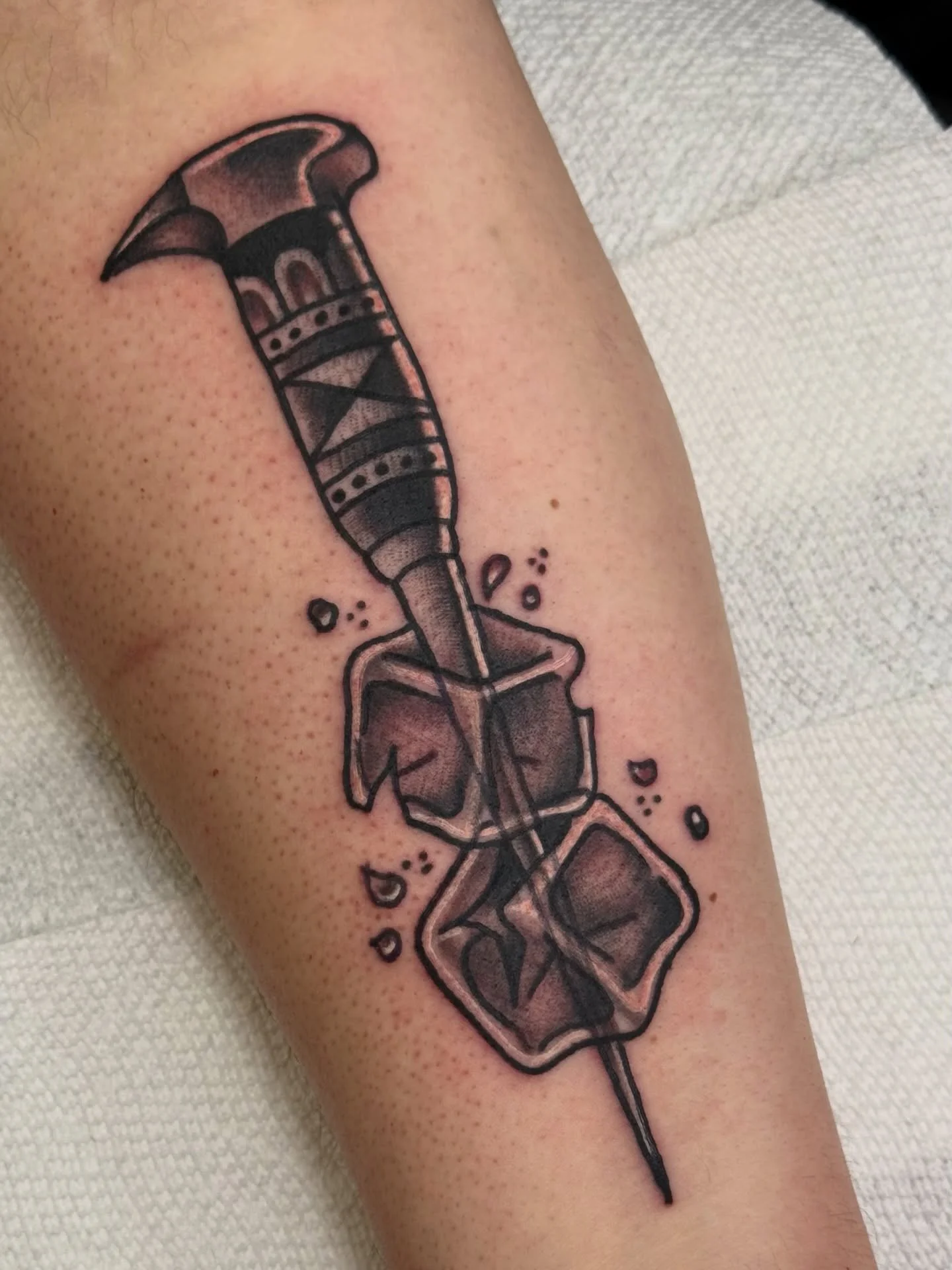 and in case you haven&rsquo;t heard 🧊🔥 thank you Enrique for getting this one off of my flash! it was so wonderful to meet and tattoo you! I hope this one has been healing up well for ya so far &mdash; swipe to see the flash sheet this came off of 