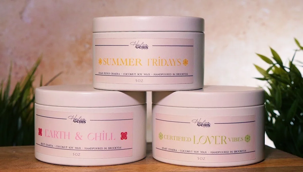 Introducing our Reiki Infused Candles, each one is smoke cleansed, hand-poured and reiki attuned; made with coconut soy wax and essential oils (SWIPE TO SEE BELOW)

💎 Summer Fridays - Reiki Infused Solar Plexus Chakra Candle that's bright, zesty + c
