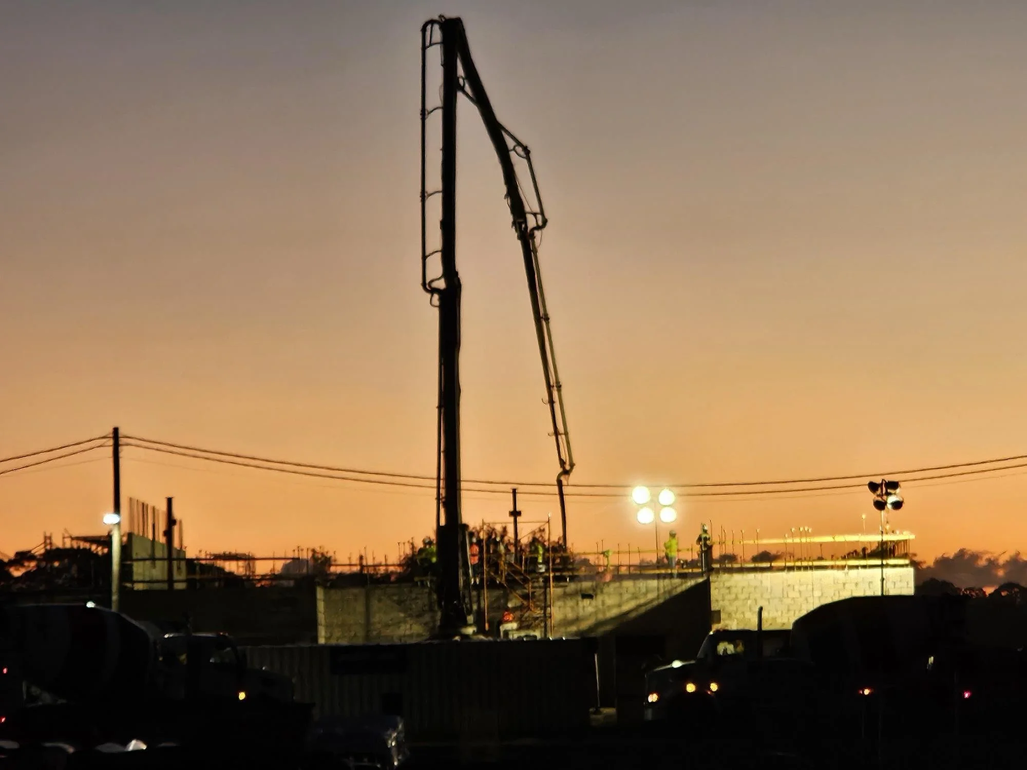 42-inch blind flange installed in the Nereda reactor wall