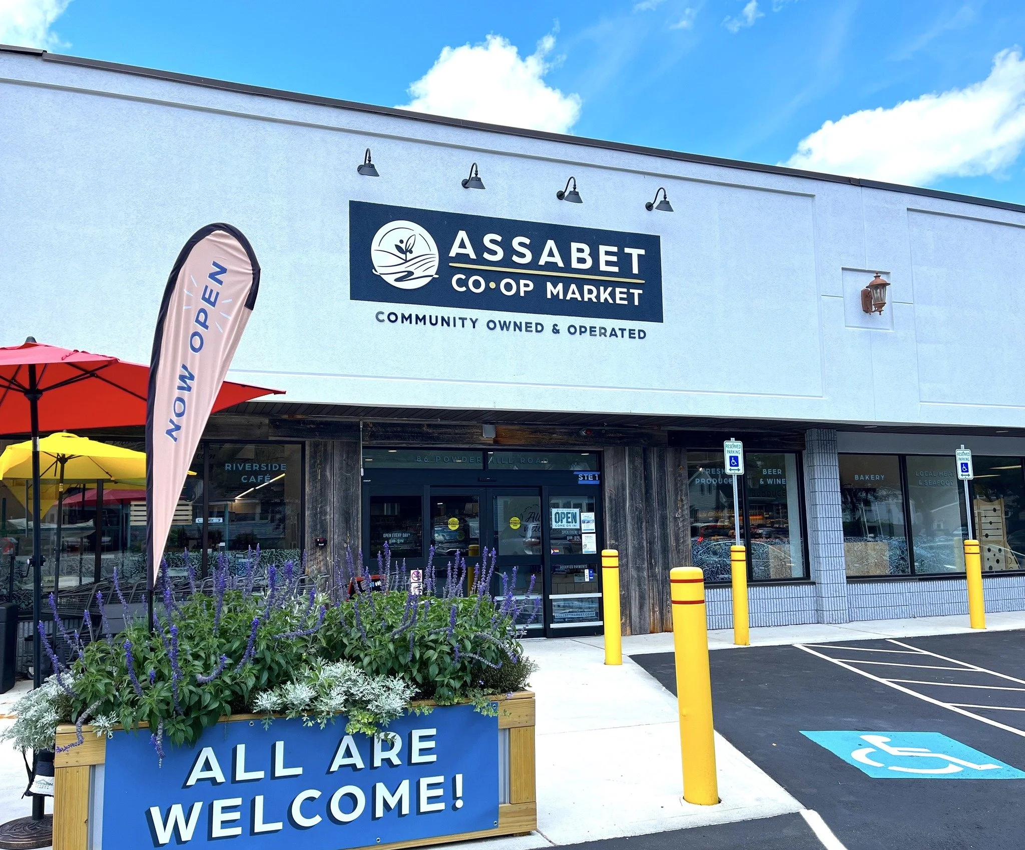 A Case Study: Assabet Co-op Market (Maynard, Massachusetts)
