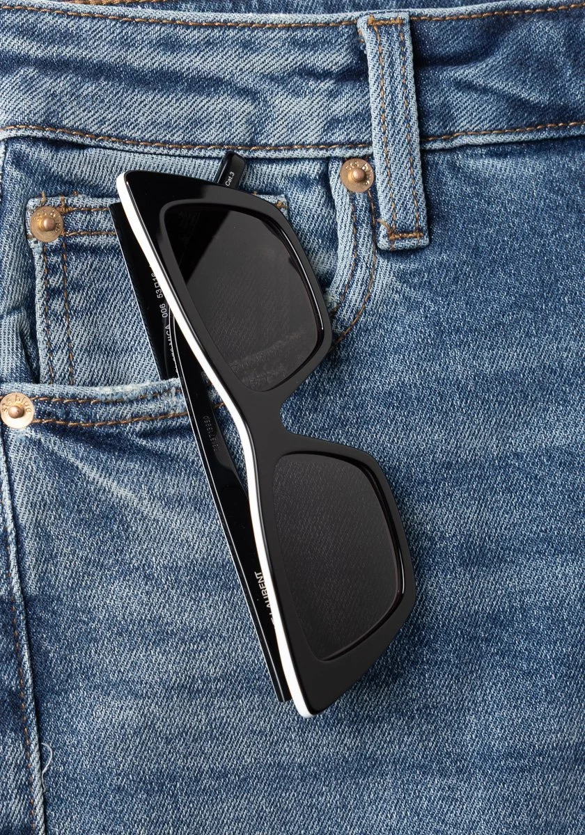 Olya-Test-2-Sunnies--1.jpg