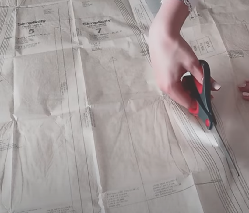 fabriccutting.PNG