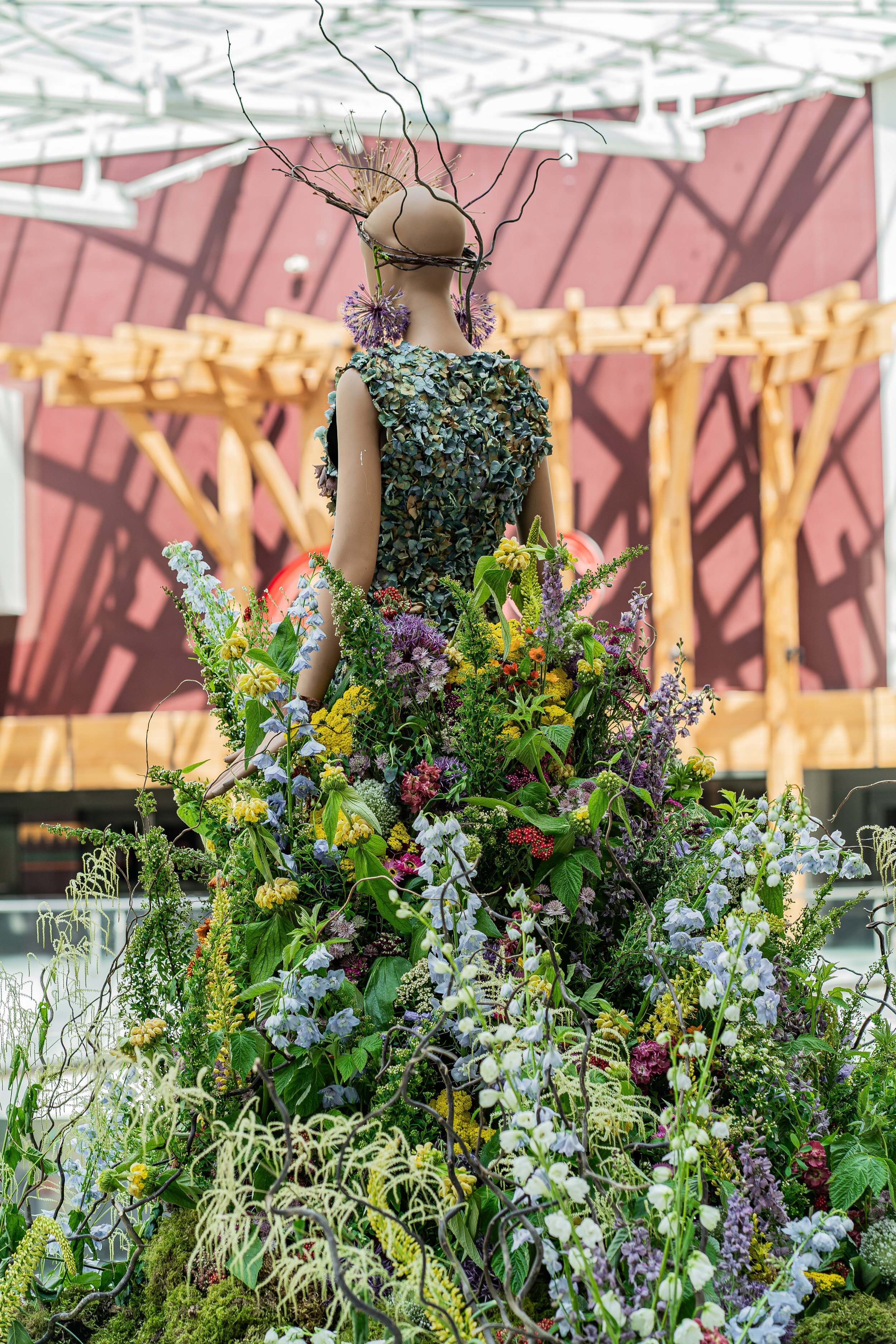 photo by West Coast Media Services