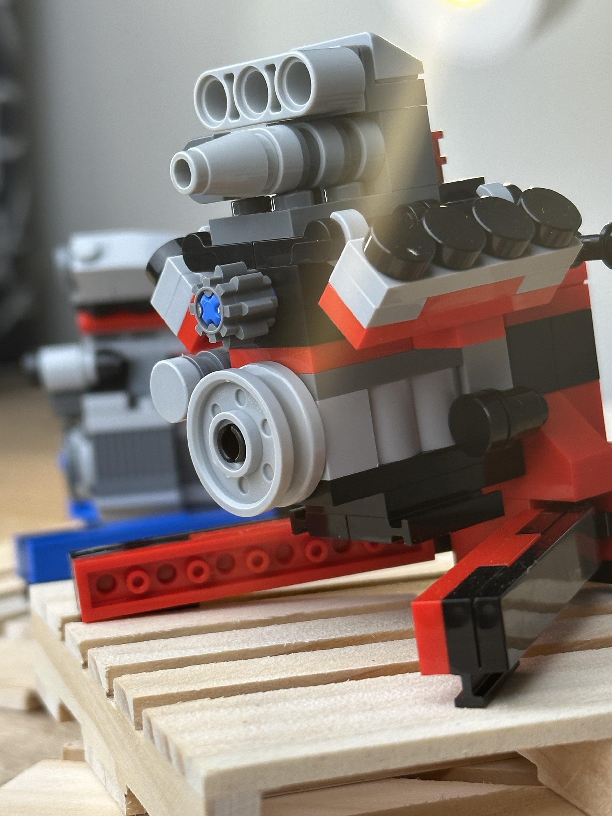 v8-brick-engine-lego-motor-real-picture-2.jpg