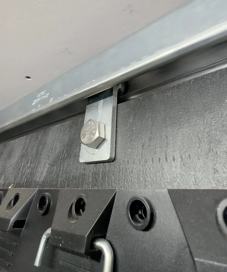 UNISTRUT USES — IT'S ALL ABOUT THE BUILD