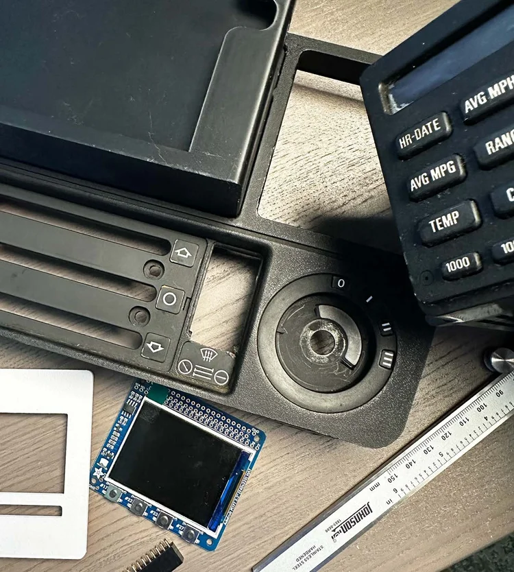 RASPBERRY Pi CAR PROJECT — ALL ABOUT THE BUILD