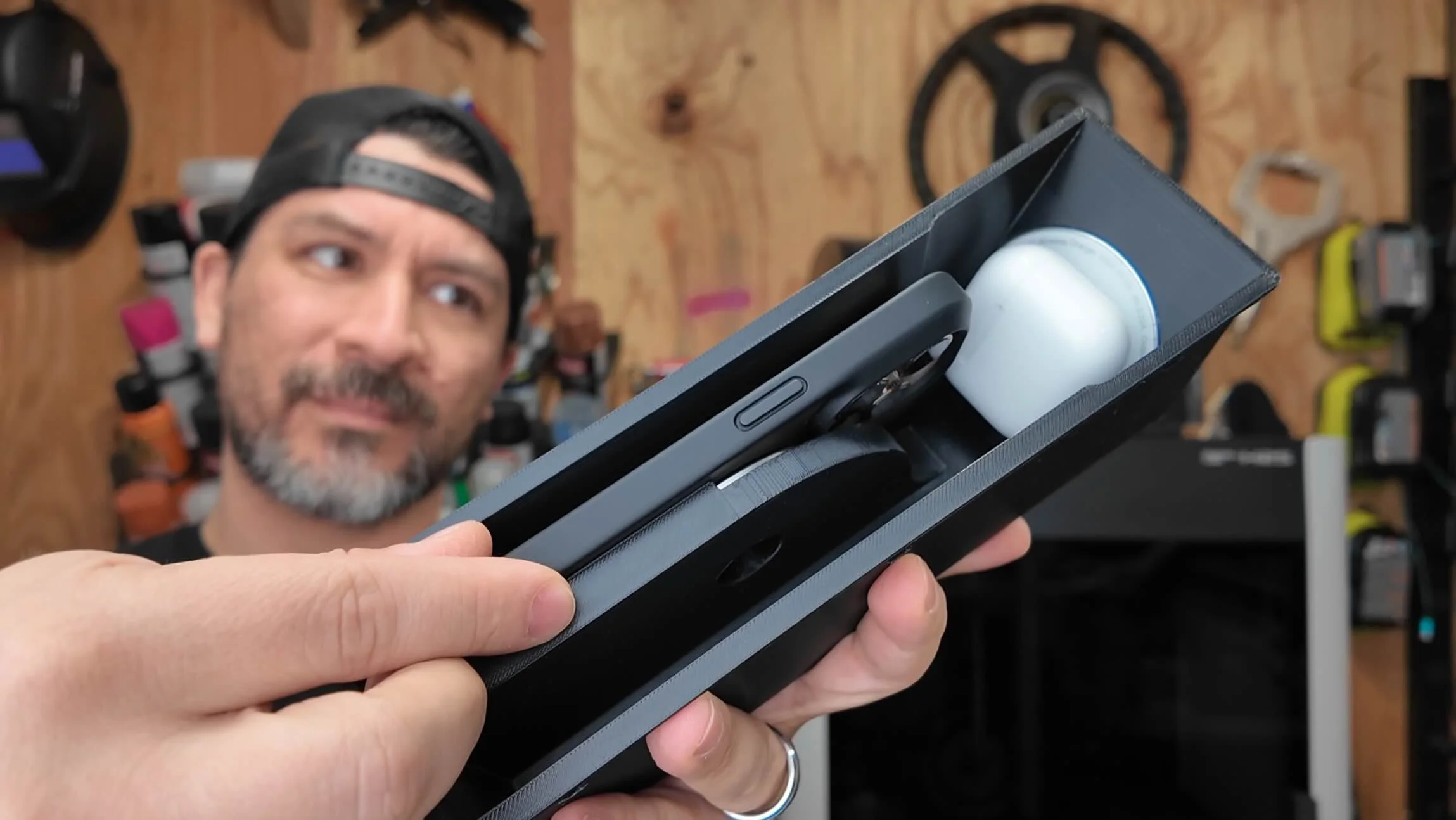 HOW TO 3D PRINT A CENTER CONSOLE WITH A  MAGSAFE PHONE MOUNT