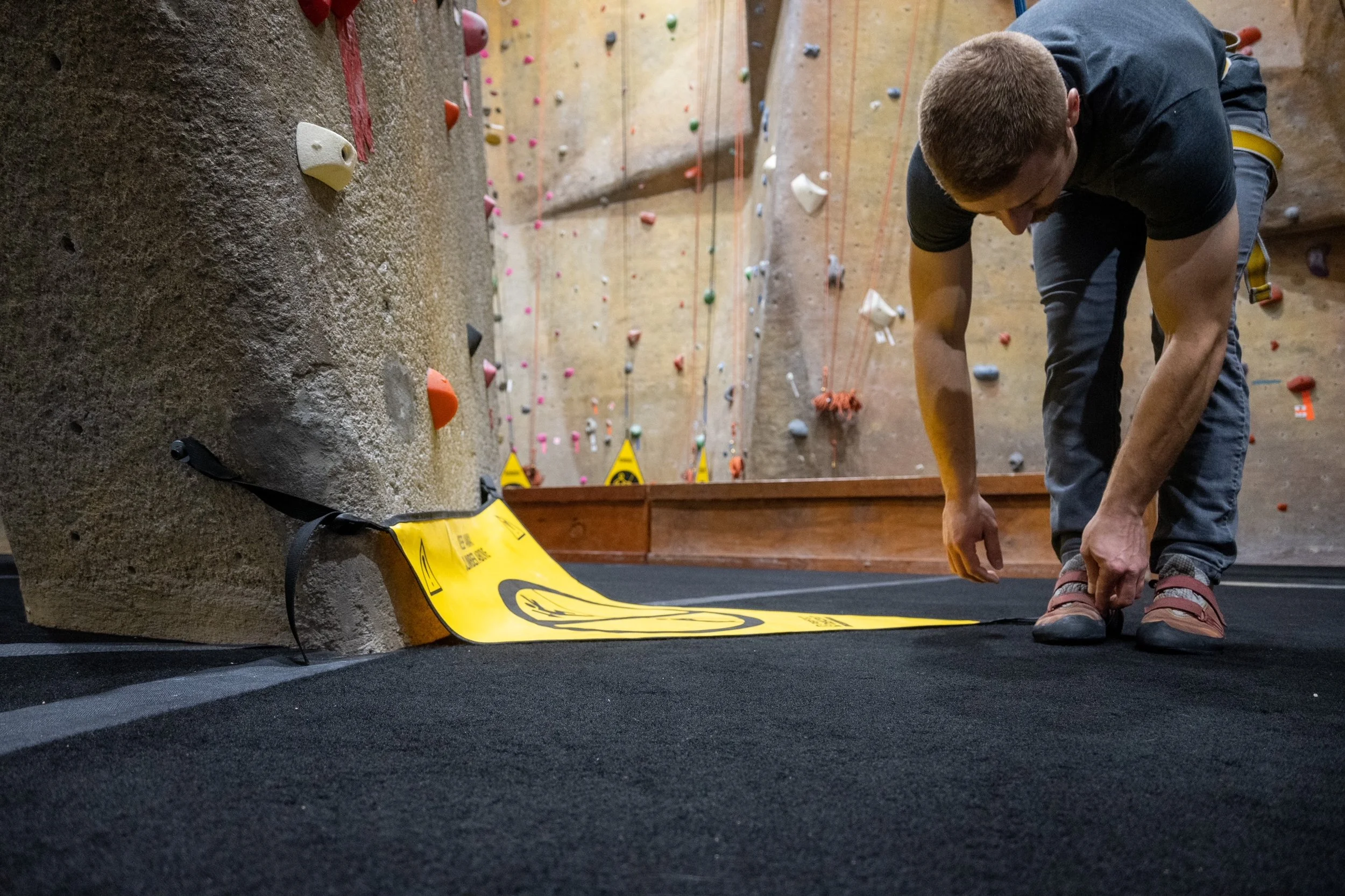 BOULDERS CLIMBING CENTER