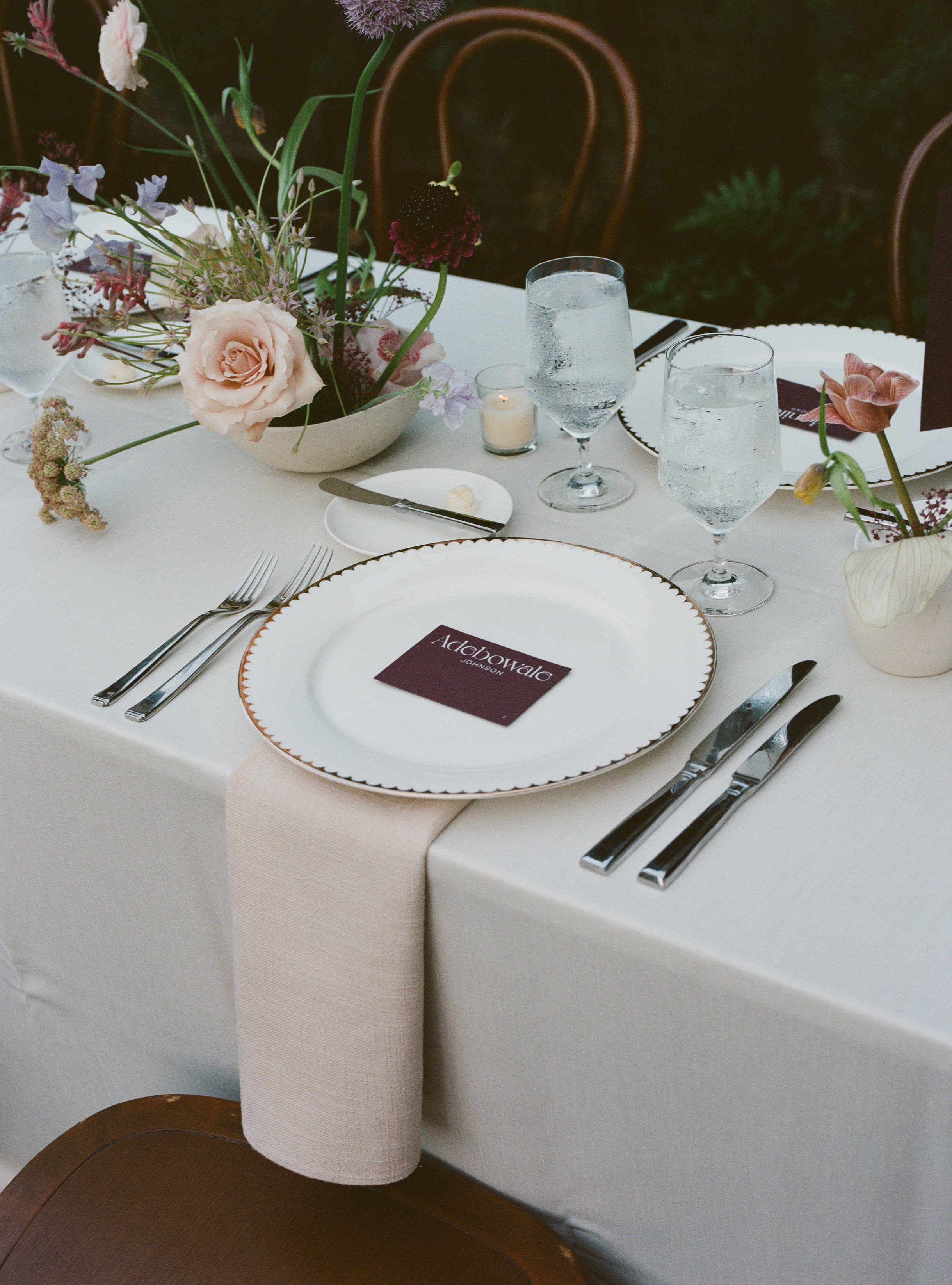 modern wedding tablescape
