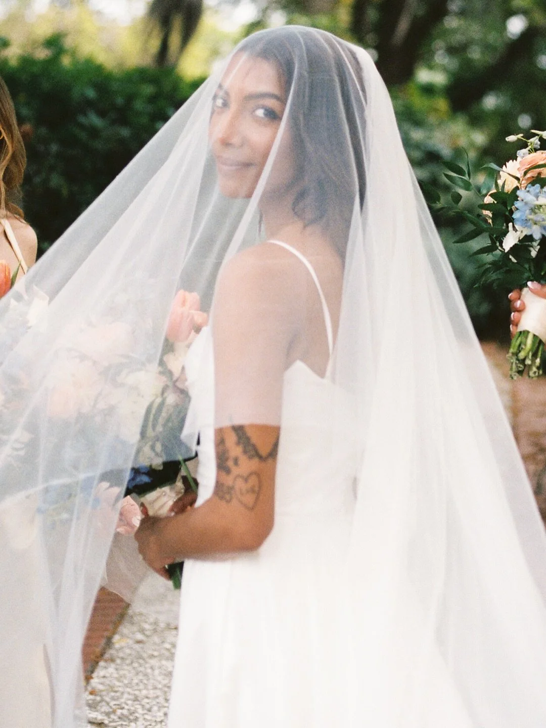 This night was one we&rsquo;ll never forget. The bar at Hanks Social Hall became the heart of the celebration &mdash; with creative cocktails, lush florals by Coastal Creations, and the kind of energy that had everyone dancing. Tyece was such a stunn