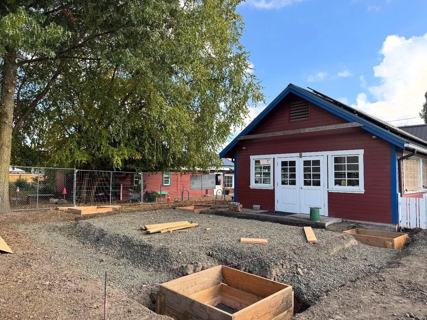 Breaking ground @sundborn. We’re so excited to be building this outdoor play area designed by @loristephens2870. Follow us for progress updates! #albanyoregon #montissori