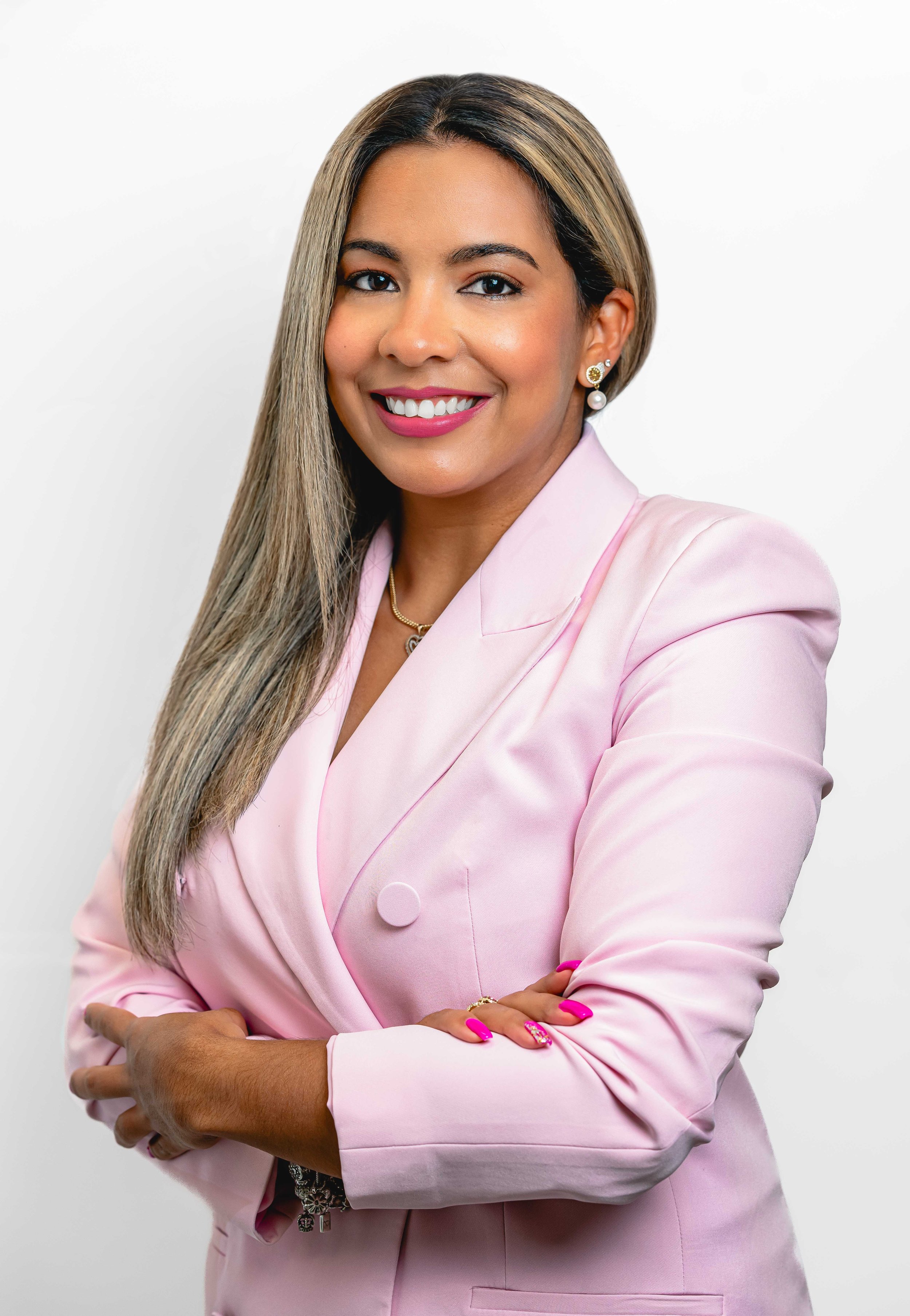 Miami-Woman-Business-Headshots-Photography-Bright-City-Studios.jpg
