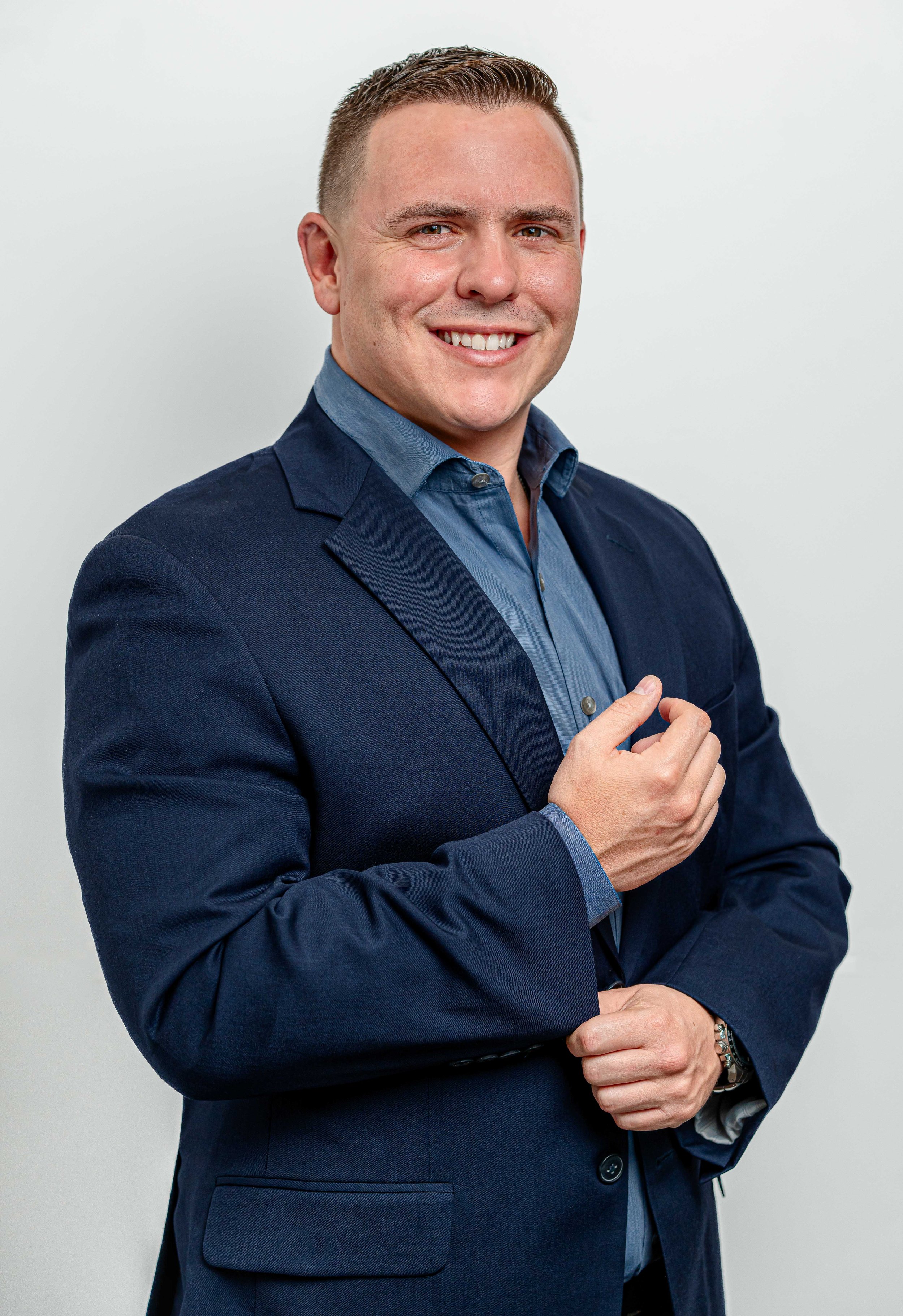 Miami-Men-Business-Headshots-Photography-Bright-City-Studios-1.jpg