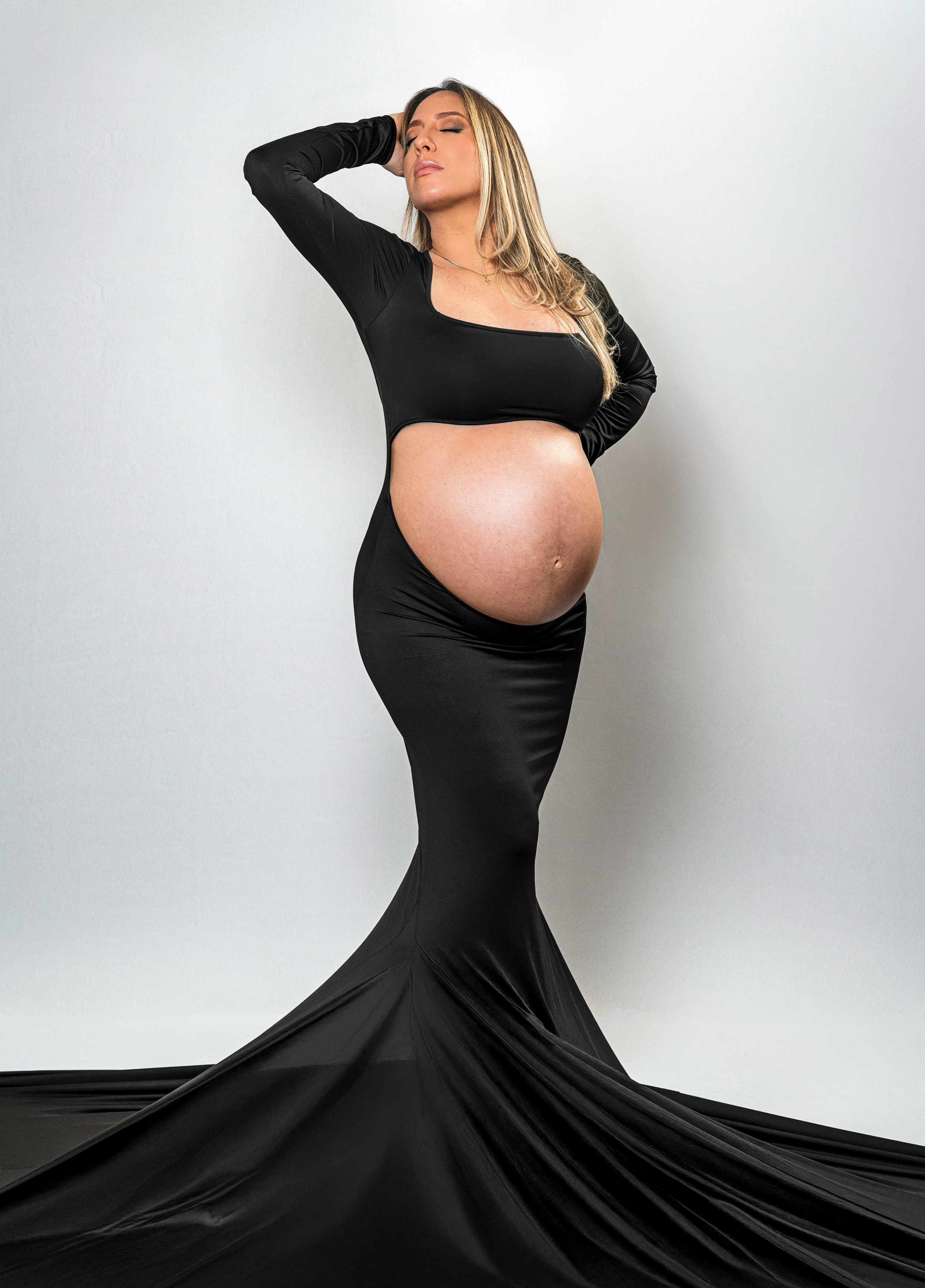 Miami-Maternity-Photoshoot-Bright-City-Studios-13.jpg
