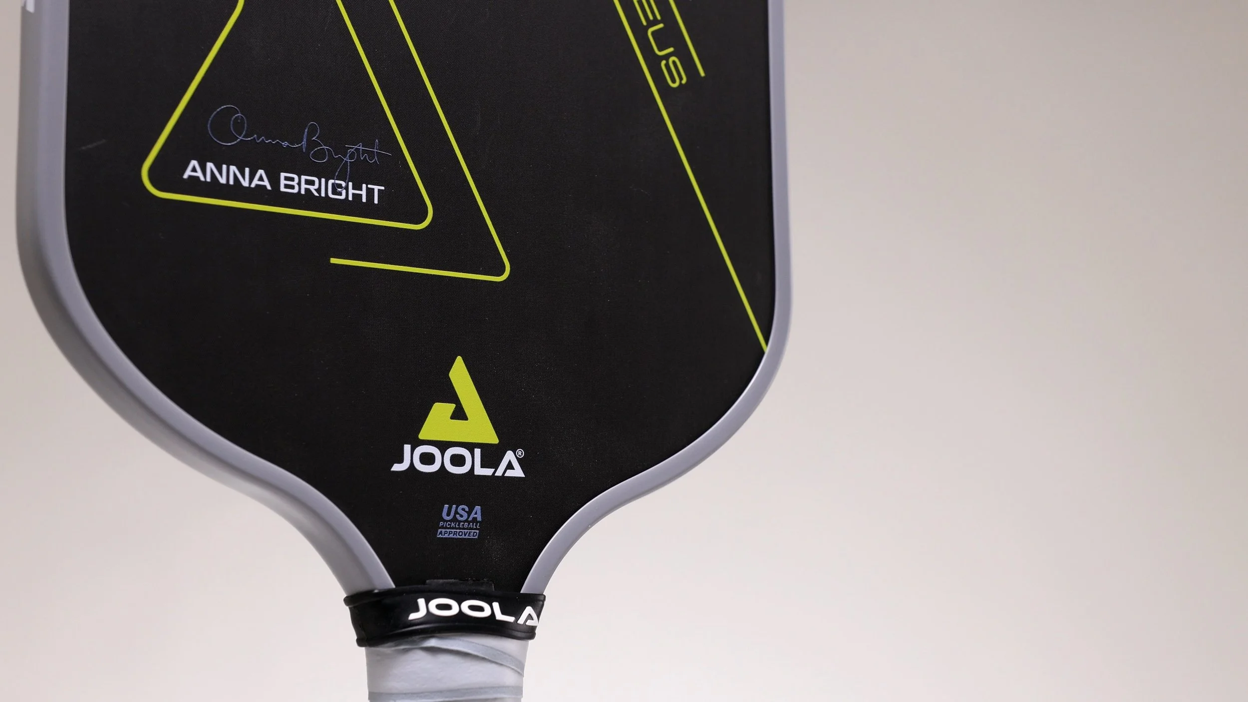 Joola Scorpeus Anna Bright signature pickleball paddle face close-up showing carbon friction surface