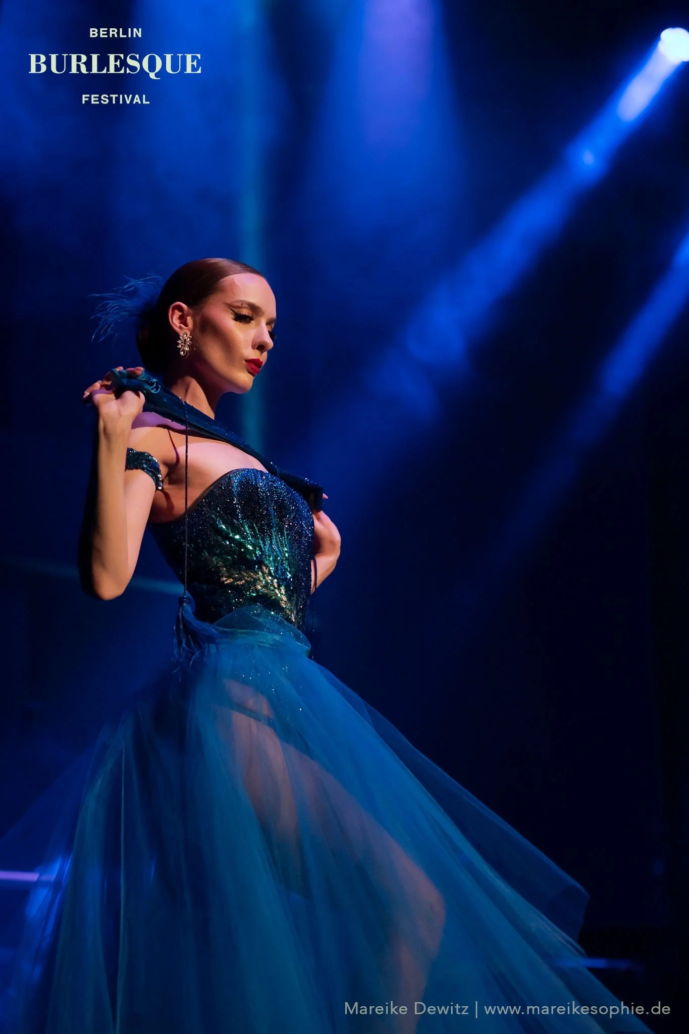 berlinburlesquefestivalbrookebird2.JPG