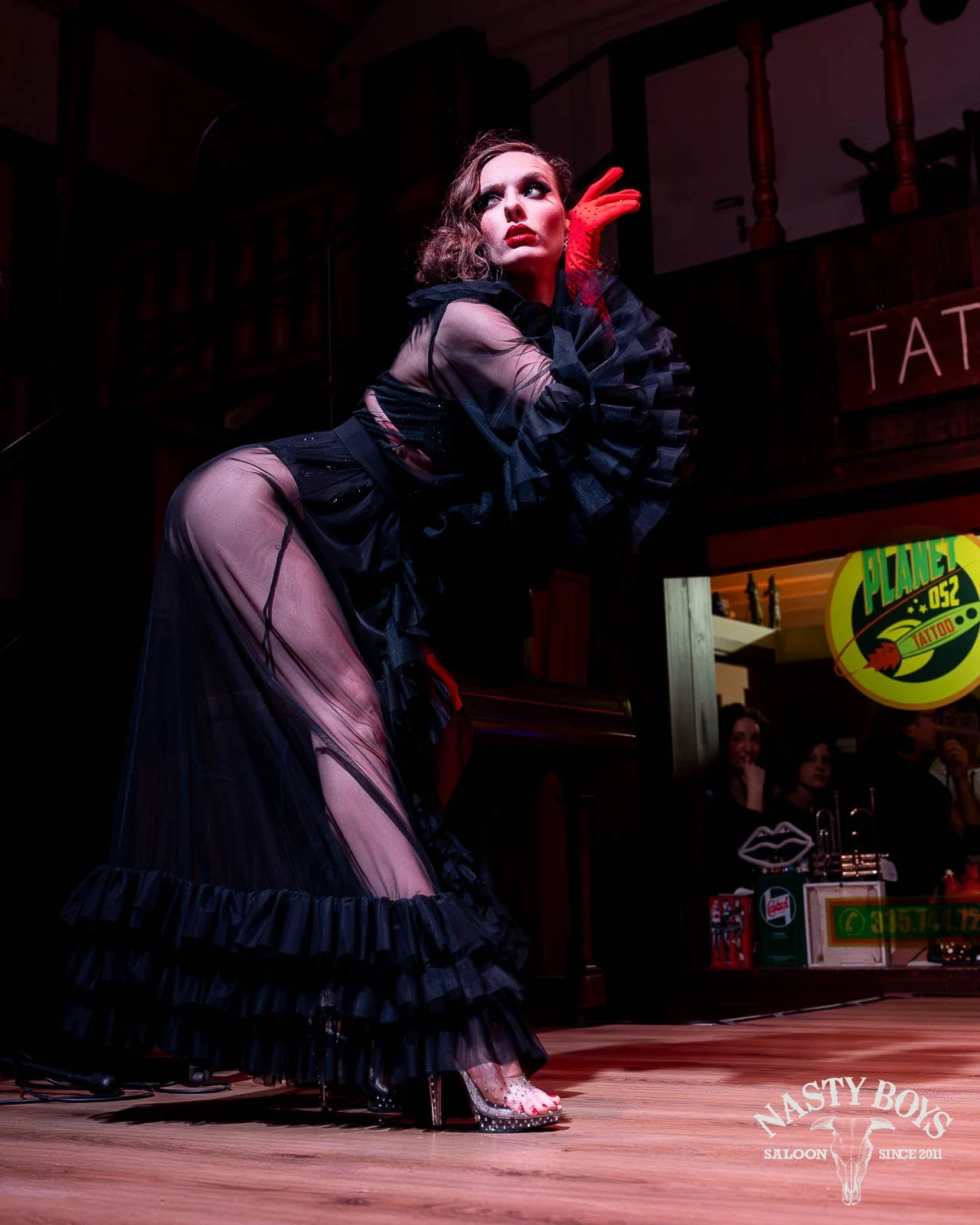nastyboyssaloontrevisoitalybrookebirdburlesque22.JPG