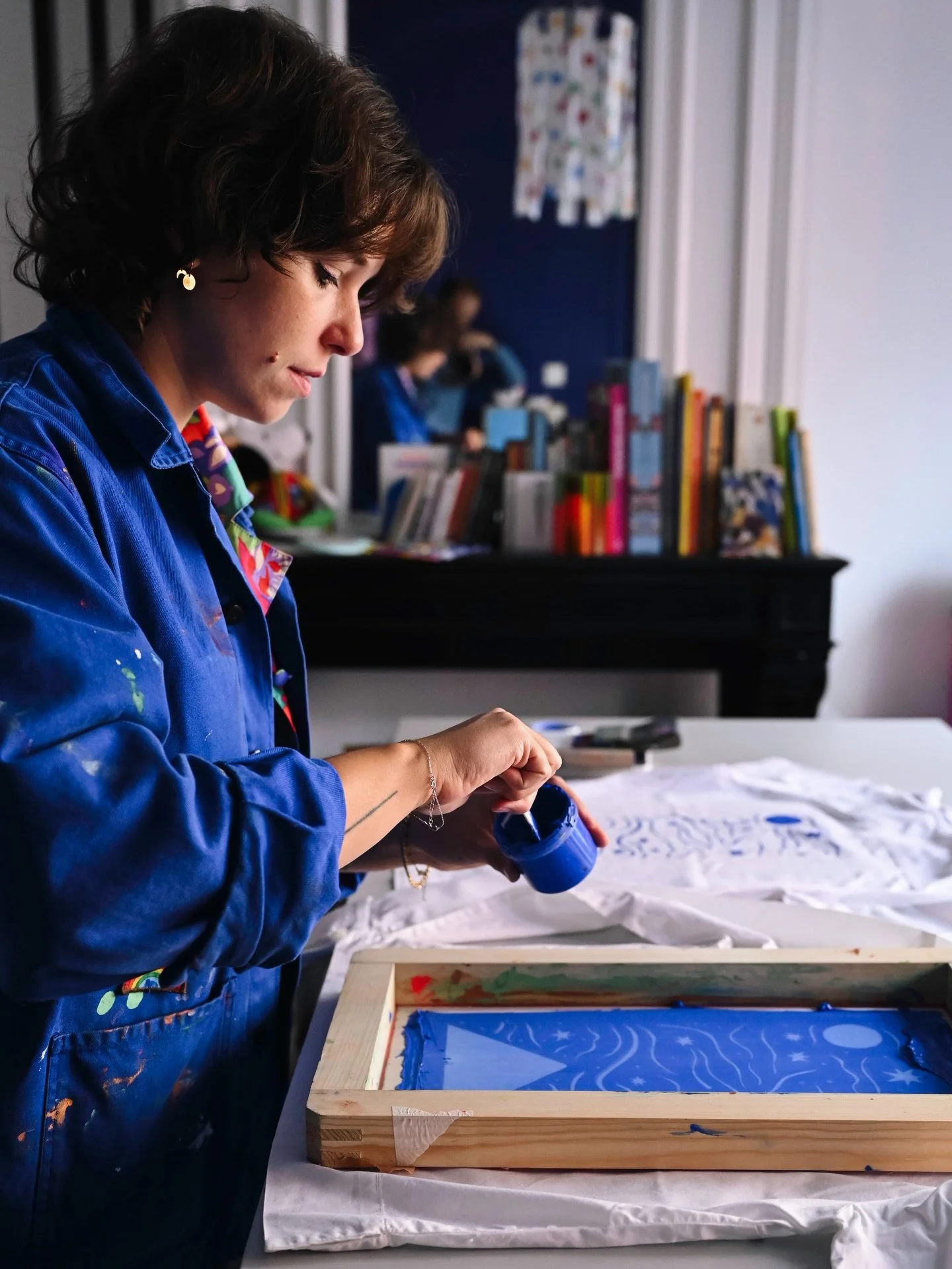 Bienvenue 2026 ! 
Je laisse 2025 avec joie derri&egrave;re moi. Je nous souhaite plus de na&iuml;vet&eacute; pour cette ann&eacute;e et de continuer &agrave; partager ensemble l&rsquo;amour de l&rsquo;artisanat et des couleurs ! Transmettre et exp&ea