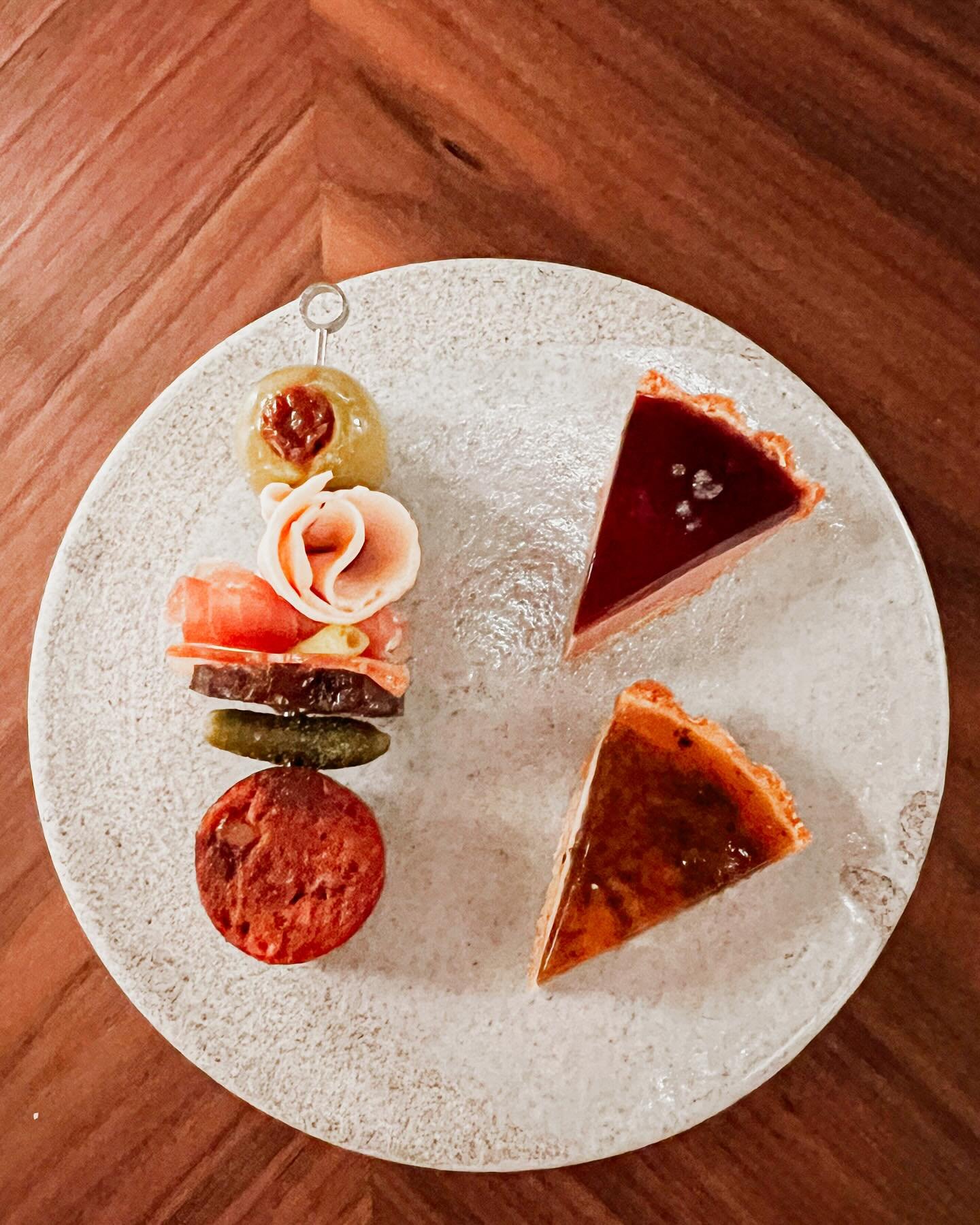 It&rsquo;s been over a month since I ate at the new Saint Peter at The Grand National and again at its bar. I do, of course, exist in the context of all in which I live and what came before me, and the more I dine around the world, the more my brain 