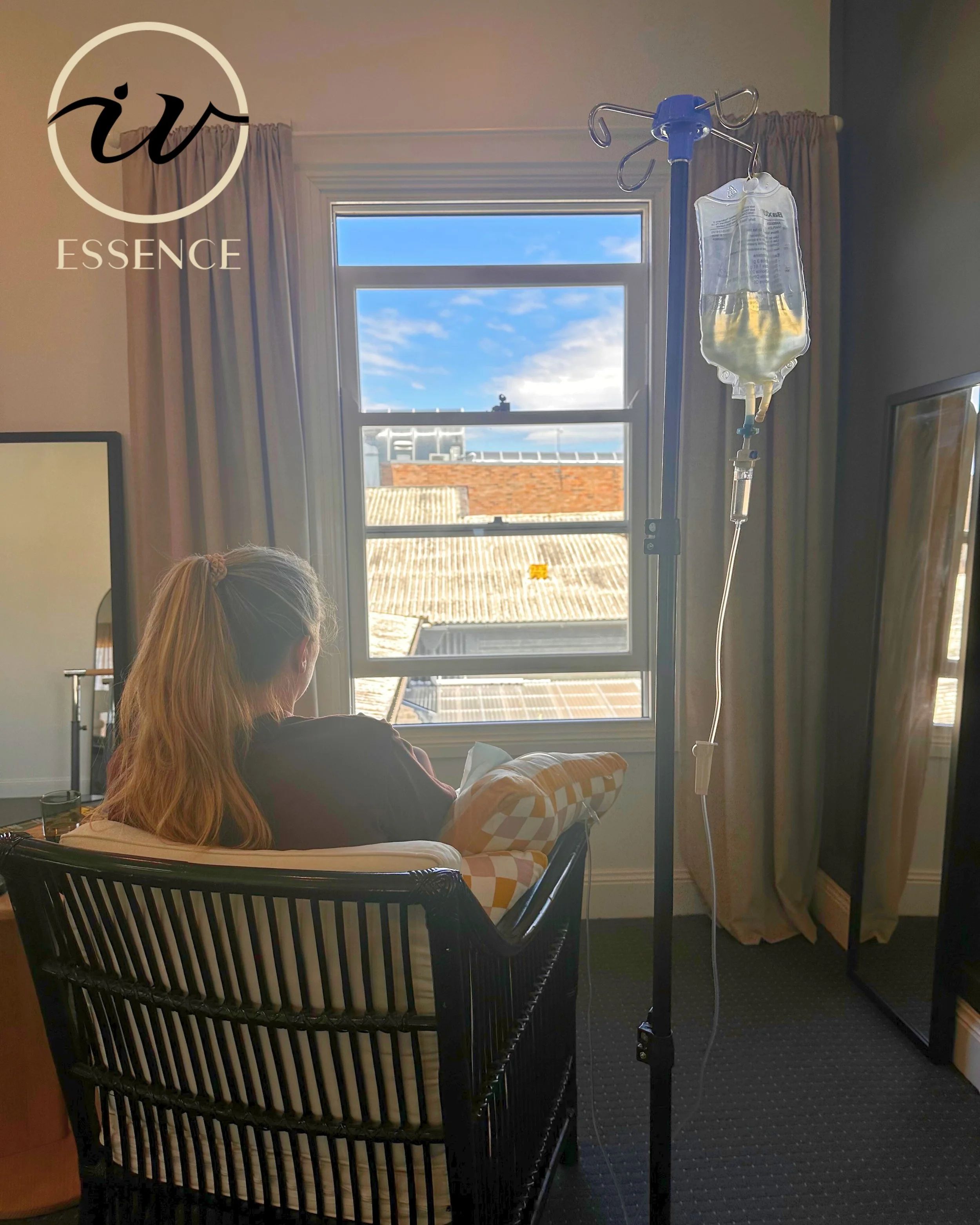 IVEssence- Love A Fair 5.jpeg