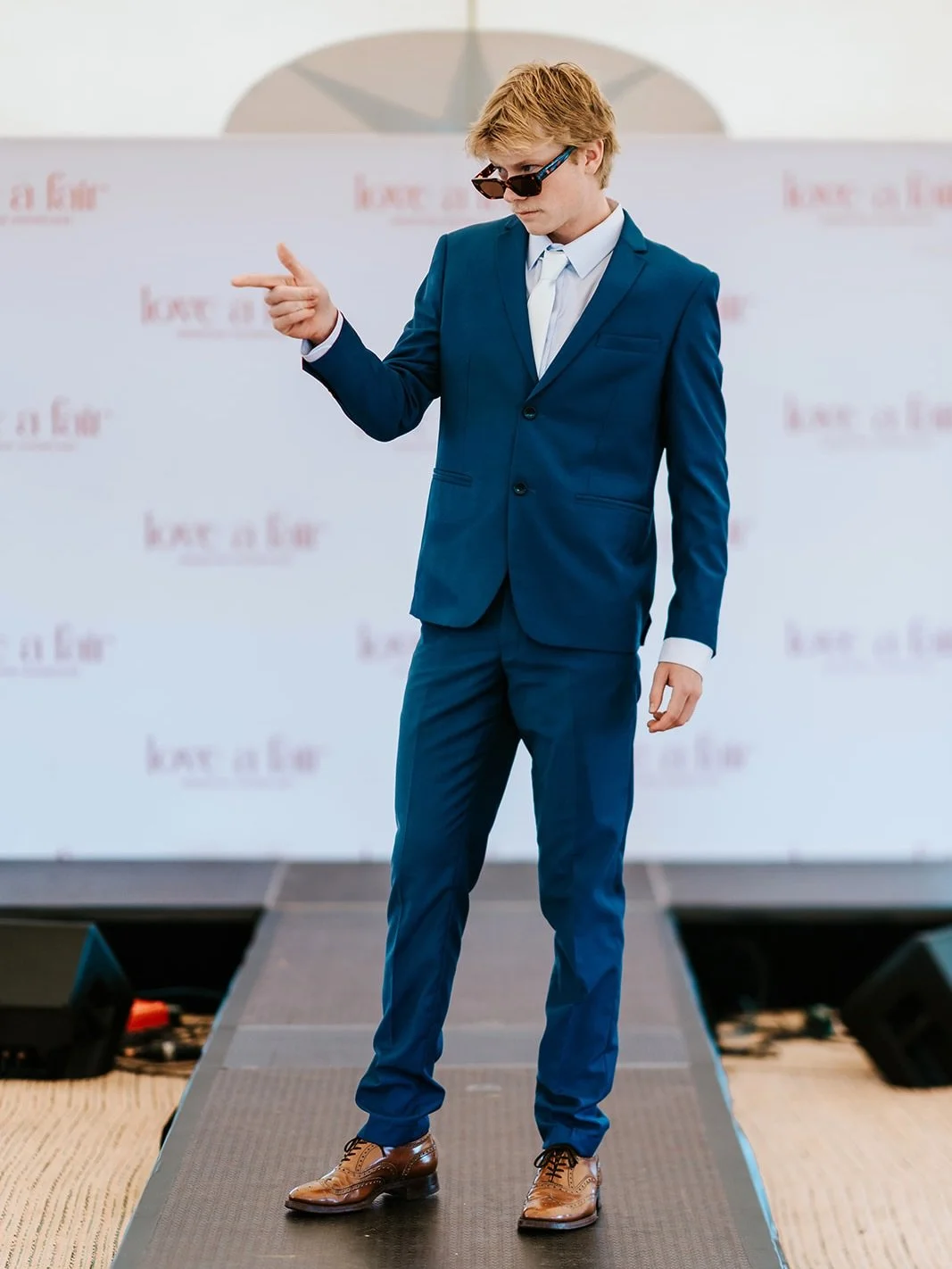 It&rsquo;s all about confidence, baby! ✨

And these legends understood the assignment&hellip; 

Our male models hit the runway in style thanks to Men&rsquo;s Avenue, proving that a great suit and a little swagger go a long way.

📷 @better_together_p