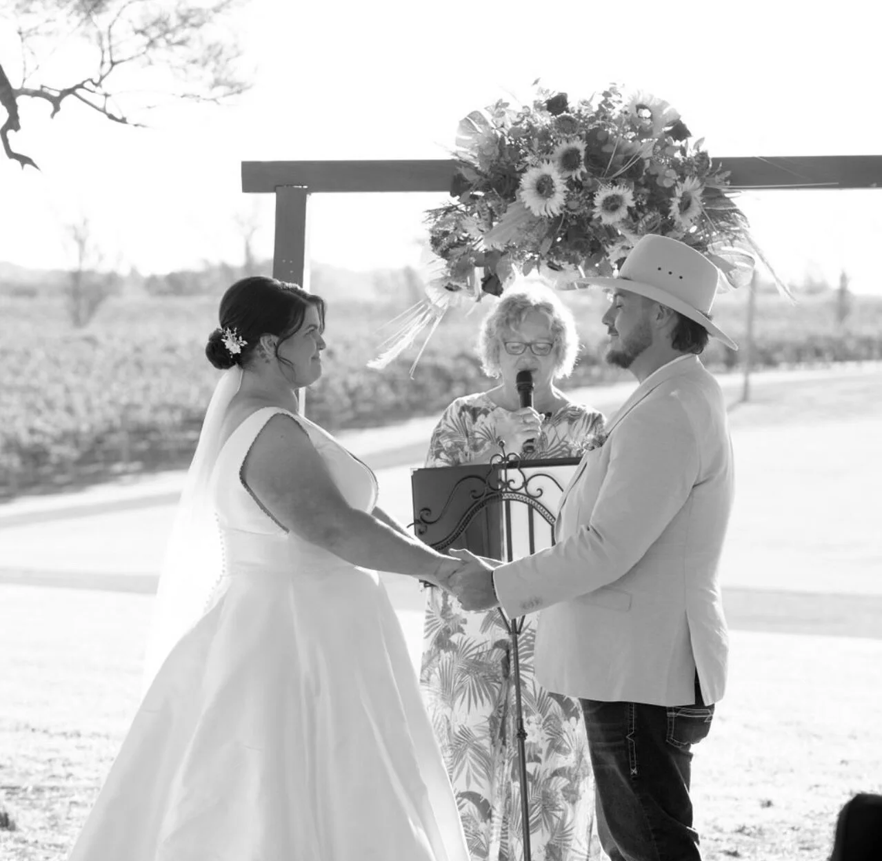 weddings-with-jen+%288%29.png