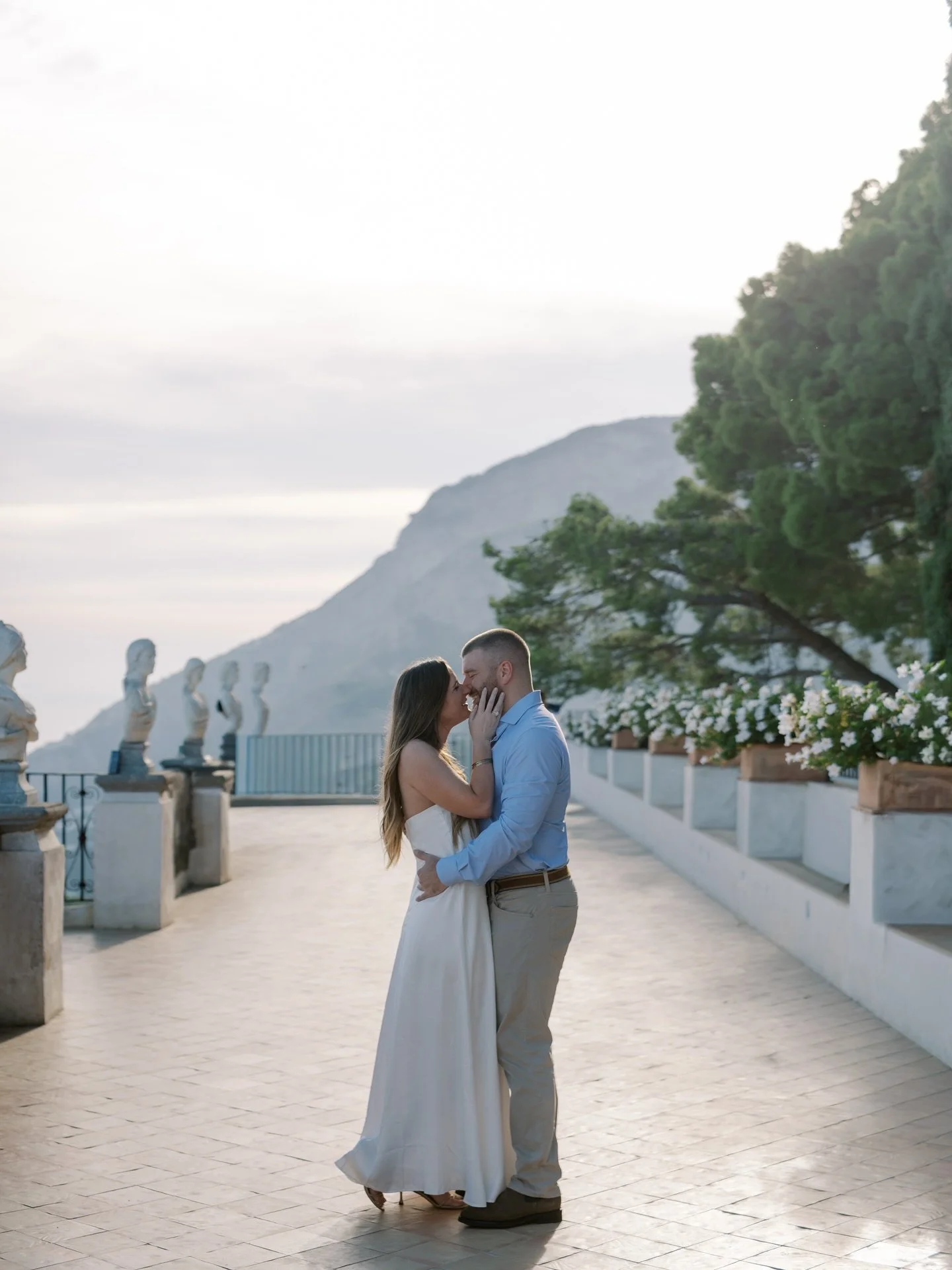 Postcards from the Amalfi Coast 🇮🇹💌

Three dreamy days in Ravello &mdash; winding cobblestone streets, lemon groves spilling into the bluest sea, and mountain views that stop you in your tracks. Katt &amp; Ty&rsquo;s engagement session and venue w