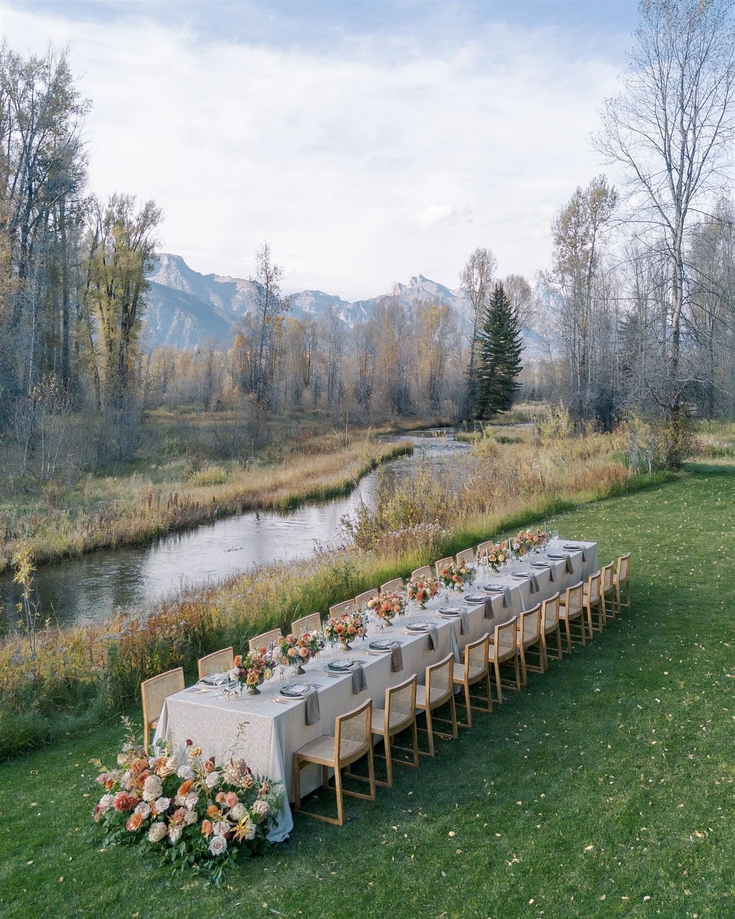 Today is one of those crisp, blustery days where the leaves seem to dance in every shade of yellow, red and gold. 🍂 It instantly takes me back to this dreamy fall day in Wyoming &mdash; the soft mountain air, the muted autumn palette and working alo
