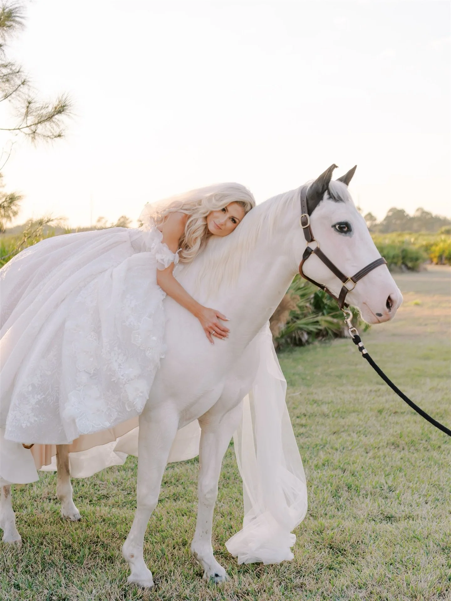 A girl and her best friend. I&rsquo;ve been dying to share these bridal portraits of my gorgeous bride, Jaclyn and her beautiful girl, Stella. They were magic together. What a joy to create with them.🤍

Brides, don&rsquo;t be afraid to play in your 