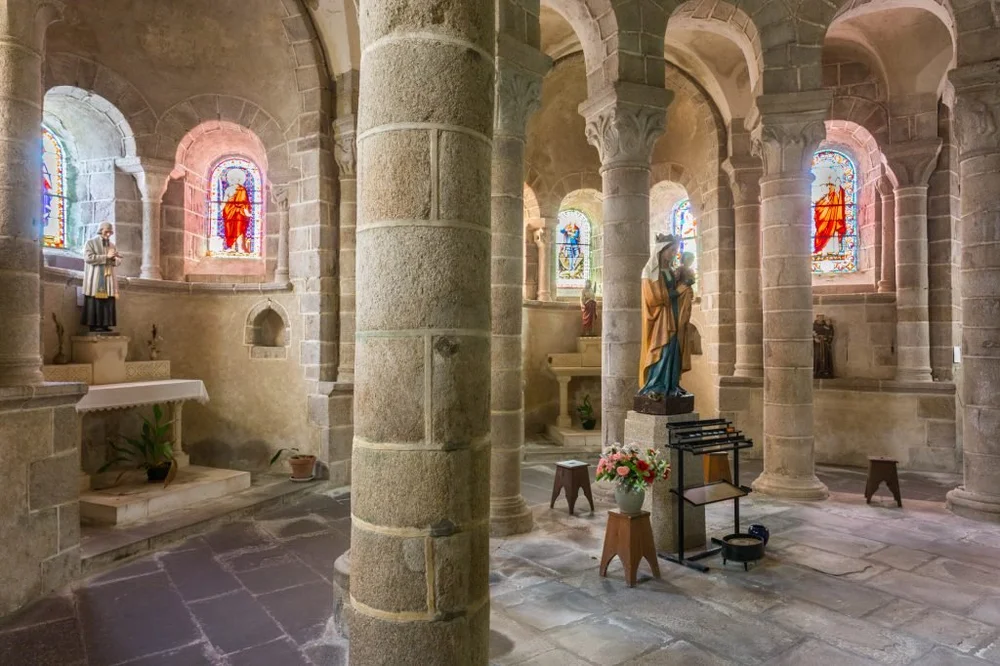 L'église Notre Dame — Mairie ChâtelMontagne