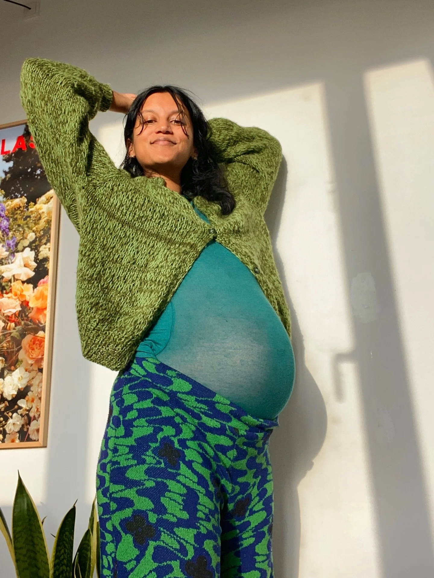 Det er l&aelig;nge siden jeg er tjekket ind her. Er hoppet offline de sidste mange uger og holdt en tiltr&aelig;ngt pause fra at v&aelig;re &ldquo;p&aring;&rdquo; og f&oslash;lge med. Jeg er sygemeldt med b&aelig;kkensmerter og lige om hj&oslash;rnet