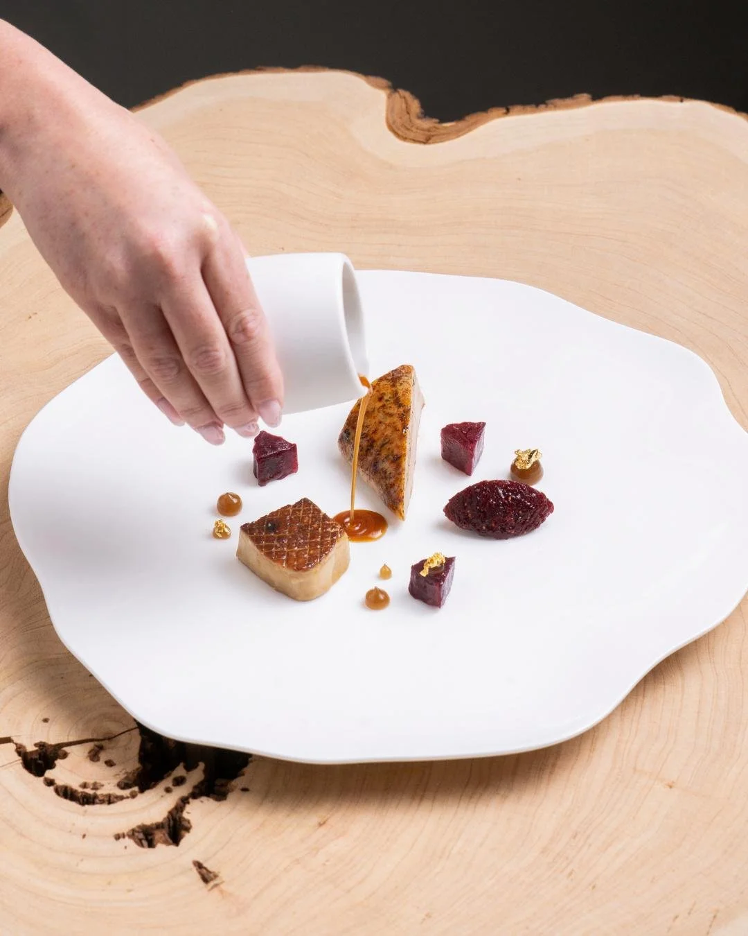 GUINEA HEN beets, black tea

Paired perfectly with Saperavi, Kakheti.

Sample our spring menu via the link in bio.
