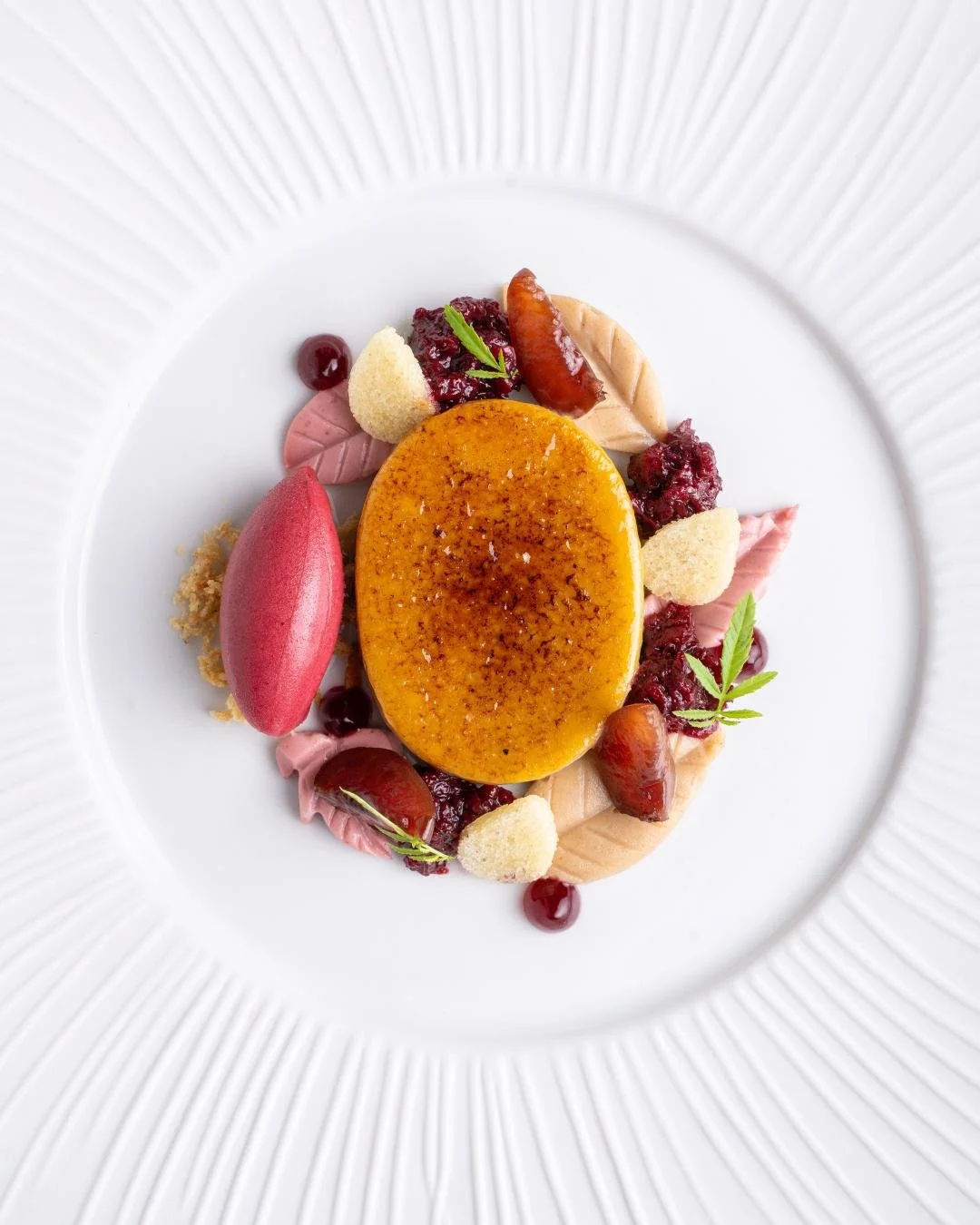 DUCK EGG cherry, almond

Perfectly paired with Corvina, Valpolicella.

Experience our spring menu via the link in bio.