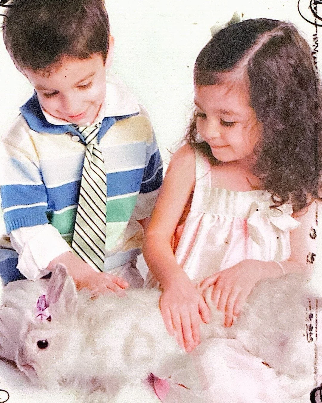 Wishing you a beautiful Easter. He has risen!⁣
⁣
Design @parsonsid⁣
⁣
#atxdesigner #austininteriordesigner #austininteriors #austininteriordesign