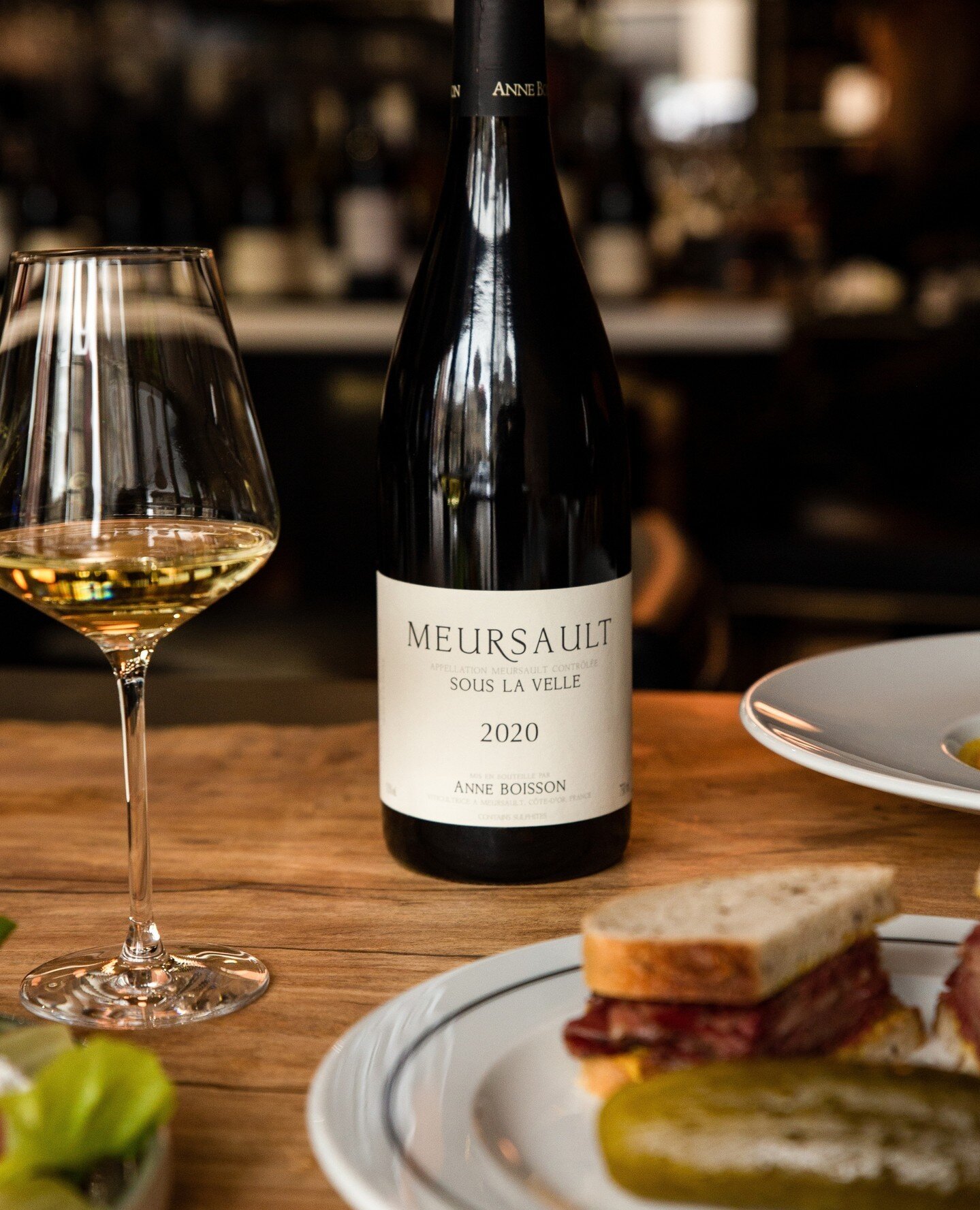 For a truly unique experience, come and discover all that our Provenance Wine Bar has to offer.  Amazing food and drinks await!⁠
⁠
⁠
⁠
Open 4pm to 10pm ⁠
Wednesday to Saturday⁠
⁠
Book your table on our website, link in bio!⁠
⁠
See you there!⁠
⁠
⁠
⁠
#