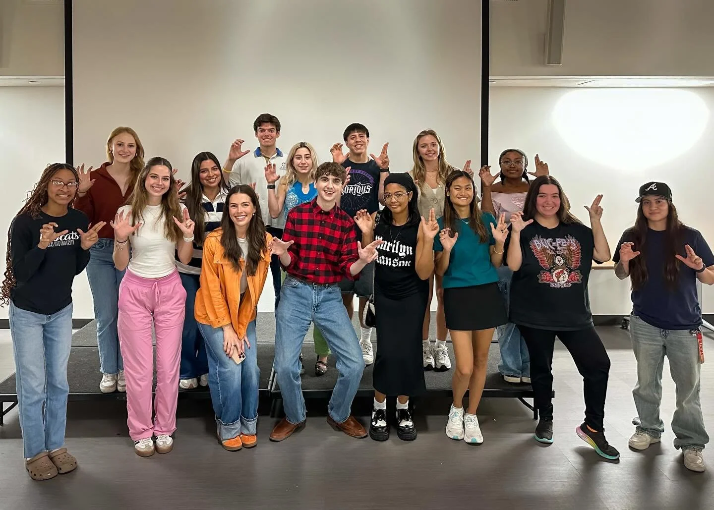 AAF Meeting Recap 🎤✨

A huge thank you to our guest speaker Madi Holcomb for sharing such valuable insight on what it means to keep learning while already working in the industry. Her advice on taking initiative, staying curious, and growing through