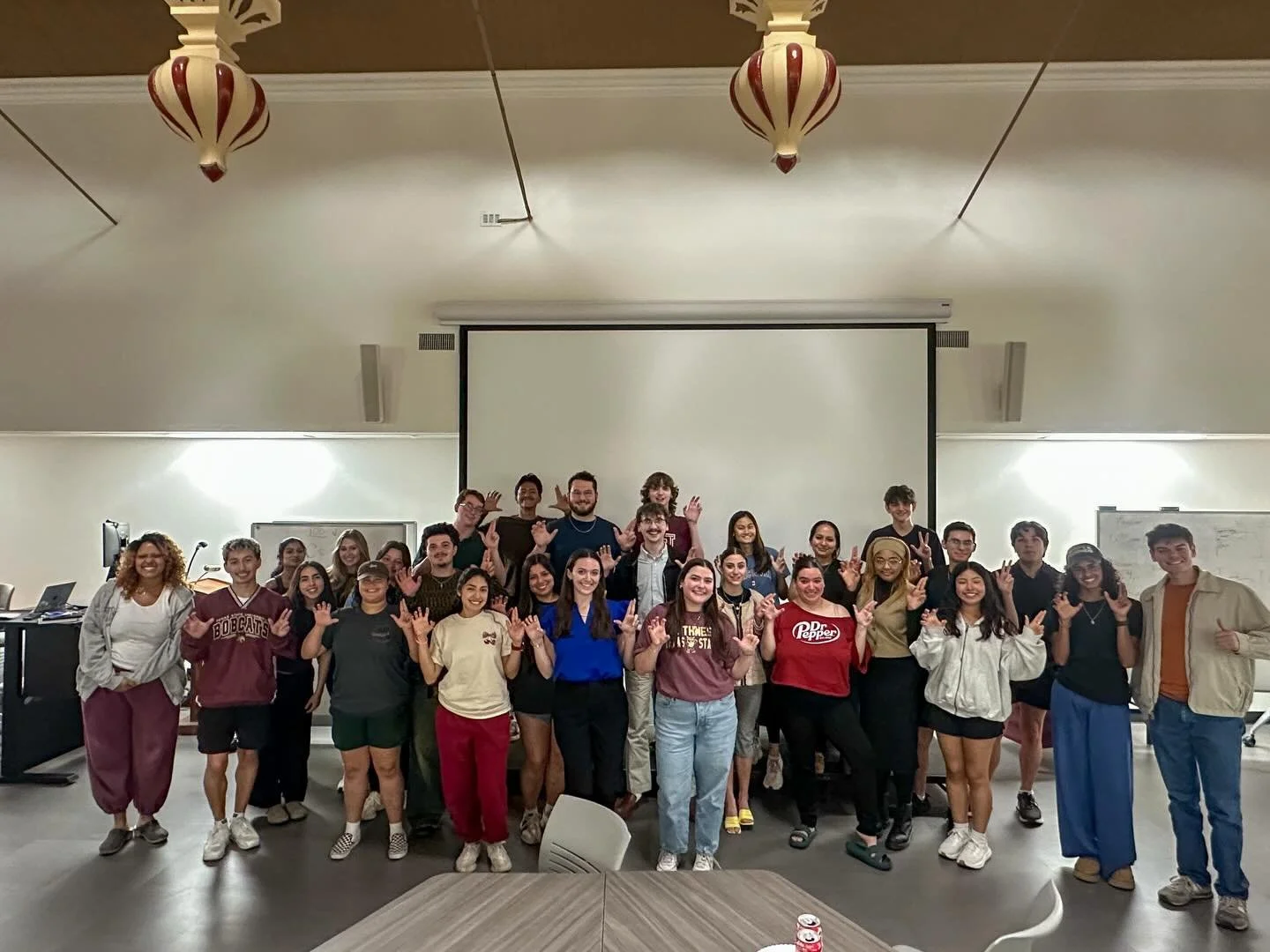 Another great meeting! 

Last night AAF TXST got to hear from past AAF TXST President and TXST alumni 🎓Janet Hagedorn! 
It was great to hear about her experience with media in the industry from her role in her first Super Bowl ad to day to day life 