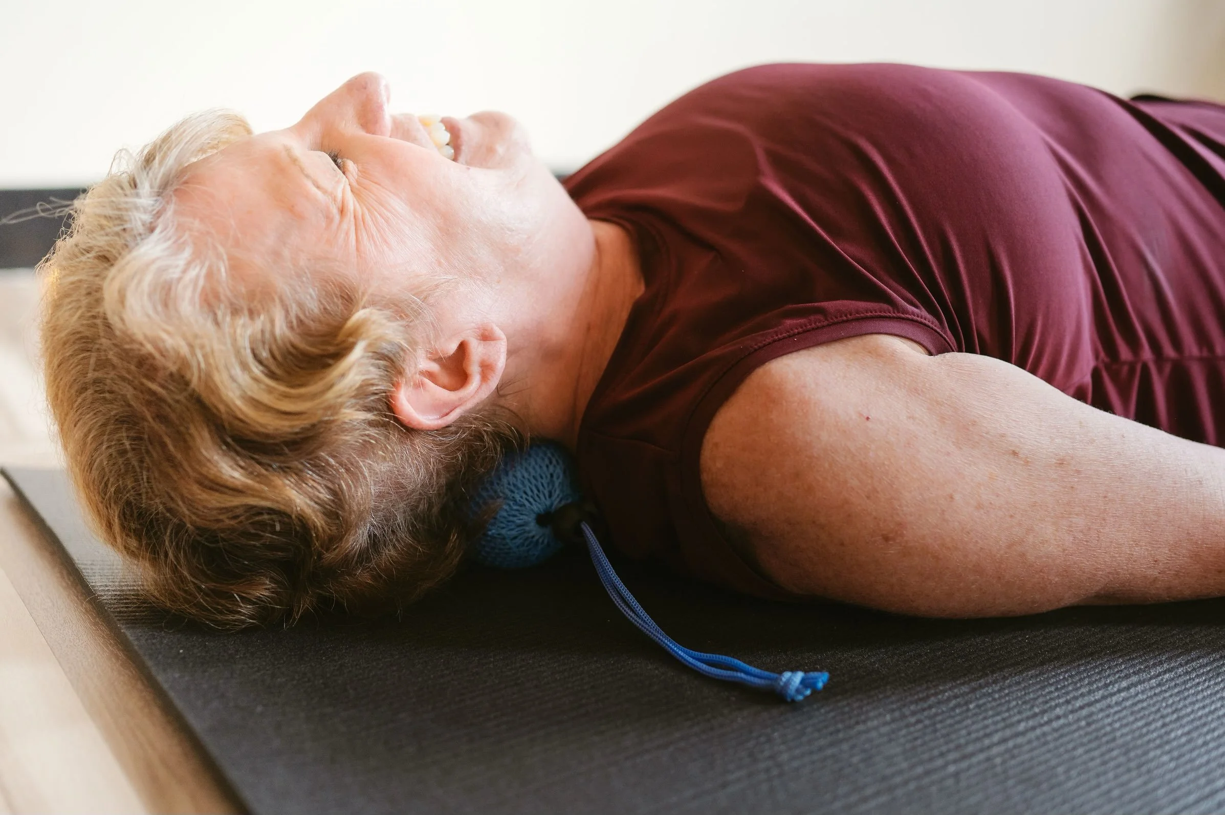 ✨ NEW CLASS: FEEL GOOD SUNDAY ✨

Roll, Strengthen &amp; Restore with Michelle

Michelle&rsquo;s motto? Let&rsquo;s make wellness FUN. 💛

This isn&rsquo;t a silent, super-serious Sunday reset. Come ready to roll, move, strengthen, laugh, and have a g