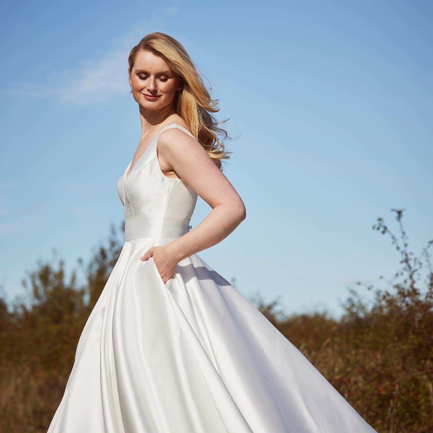 We love a pocket! 🙌🏻 

Our Timeless Bridal dresses by @tiffanysbridaldresses give the best modern take on a classic bride 😍 

We have this dress and so many others for you to try, so get your appointments booked in girls! 

#bridetobe #weddingdres